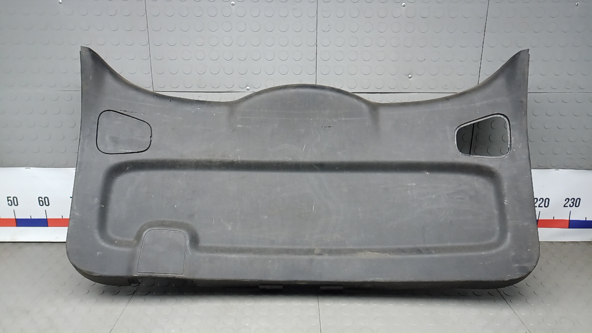 Пластиковая обшивка 3-5-й двери Ford S-MAX