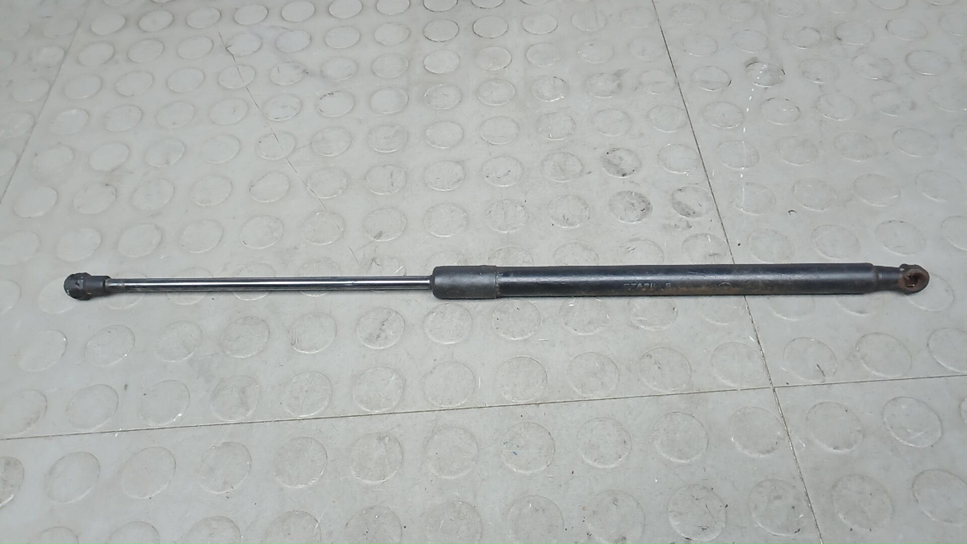 Амортизатор 3-5 двери Nissan Qashqai J10 +2
