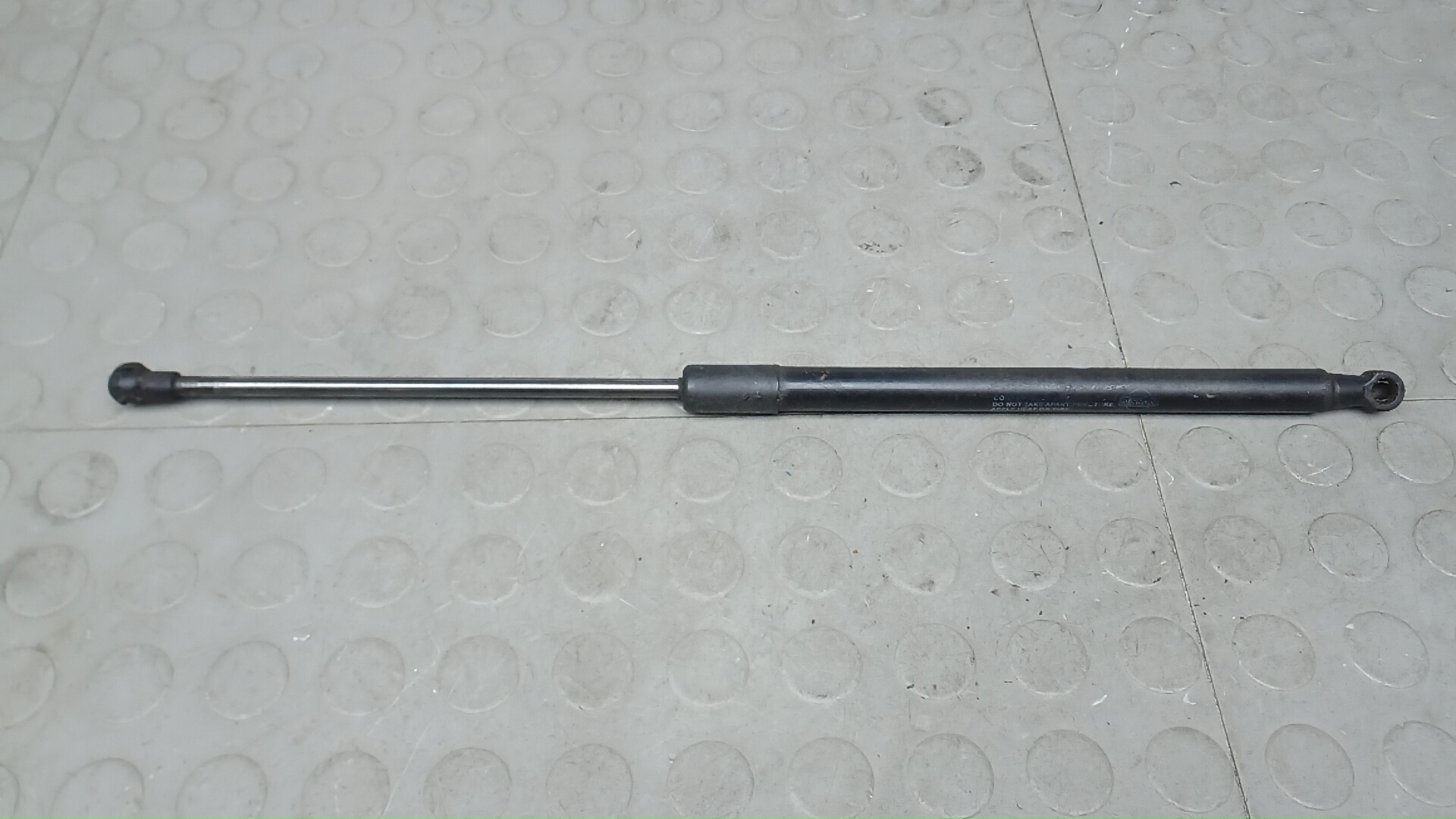 Амортизатор 3-5 двери Nissan Qashqai J10 +2