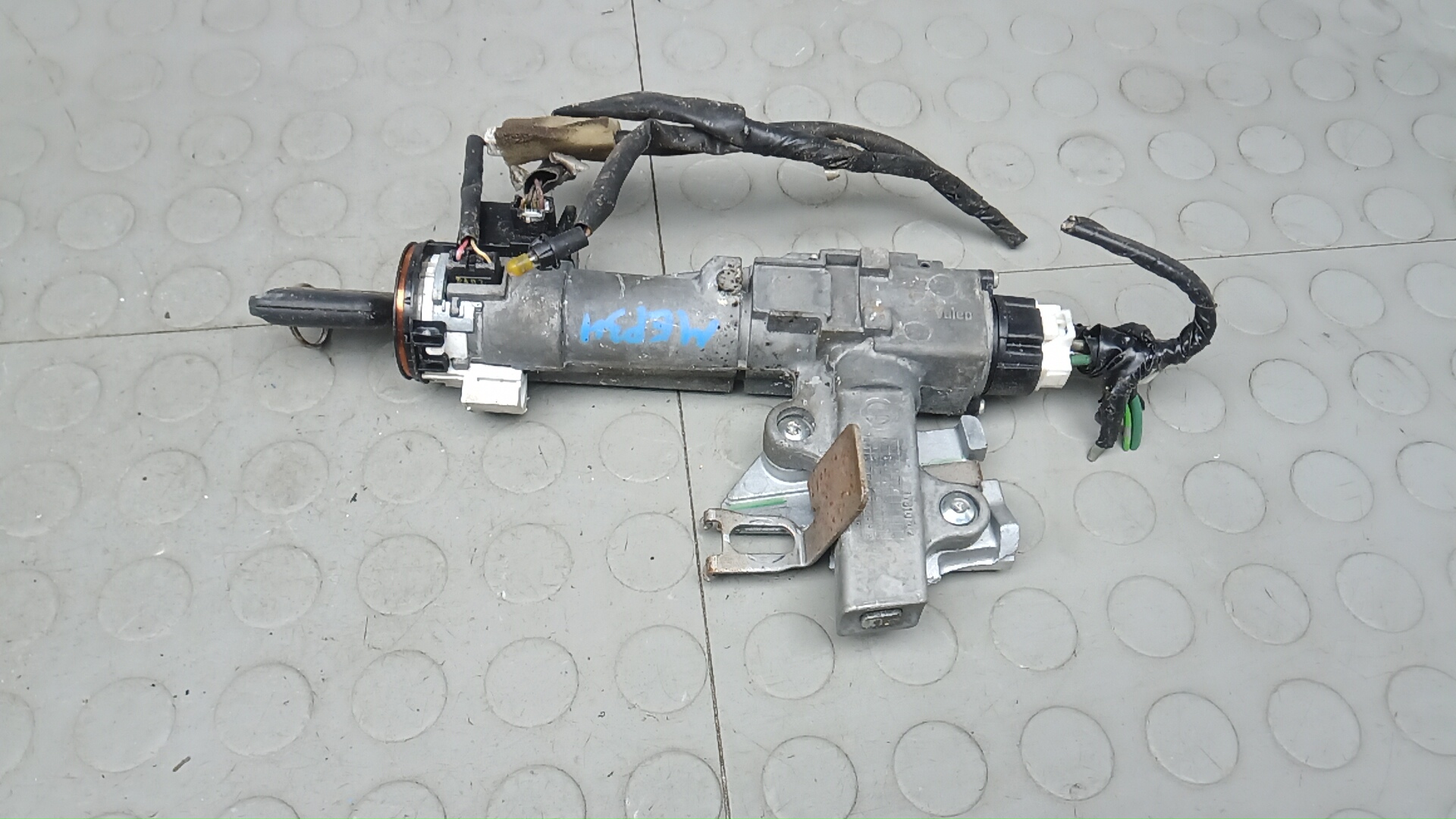 Замок зажигания Nissan Pathfinder R51