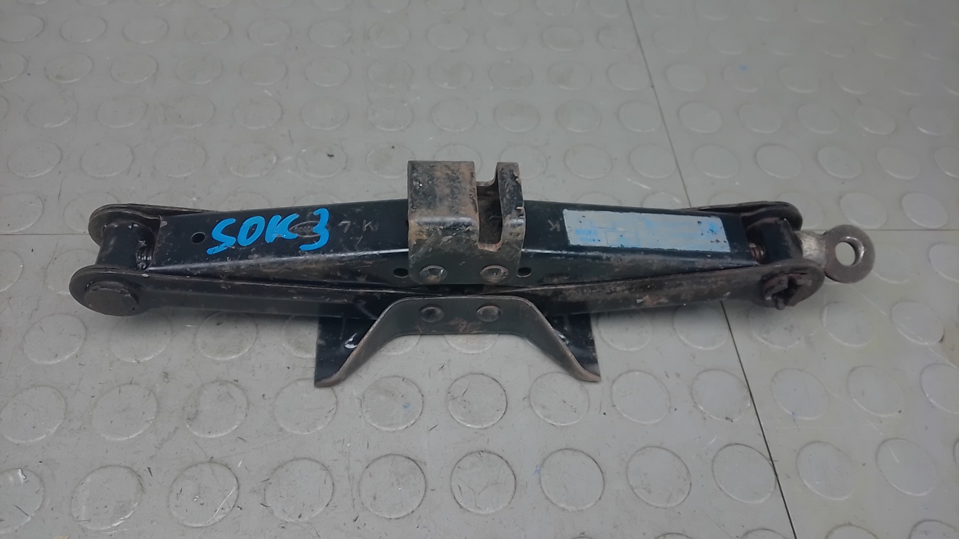 Домкрат Mazda 6 2