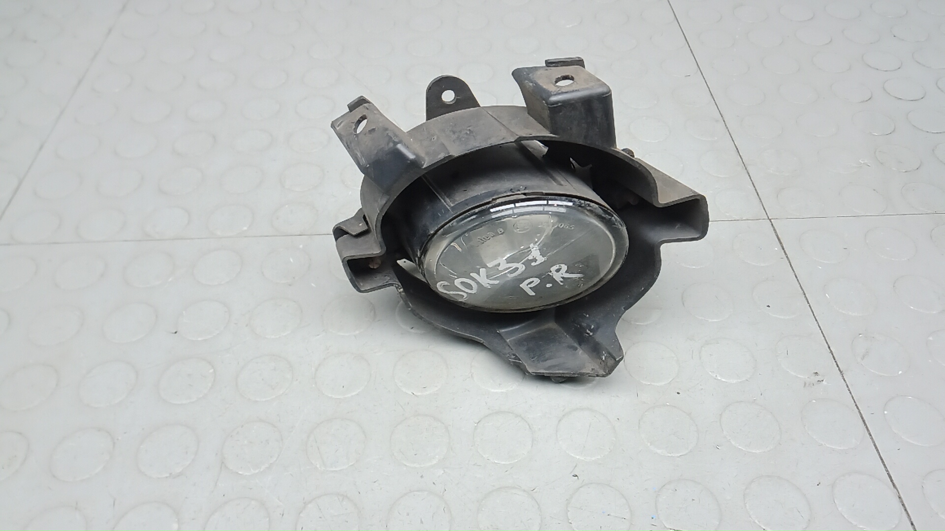 Фара галогенная правая передняя Nissan Qashqai J10 +2