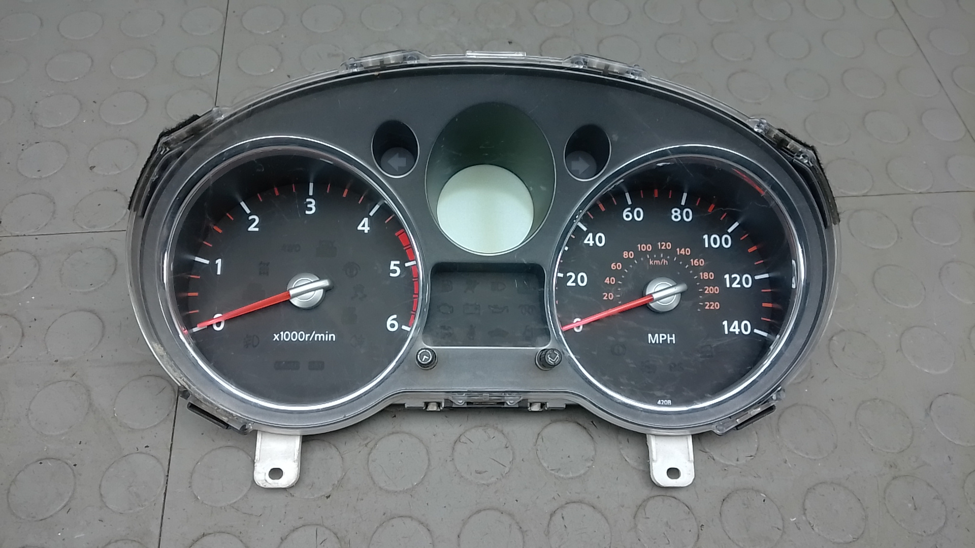 Щиток приборов Nissan X-Trail T31