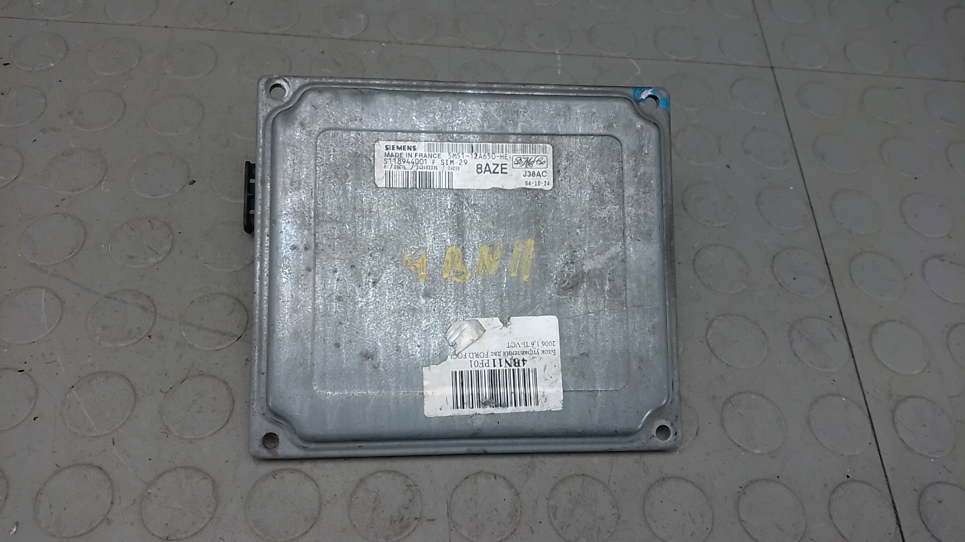 Блок управления двс Ford Focus