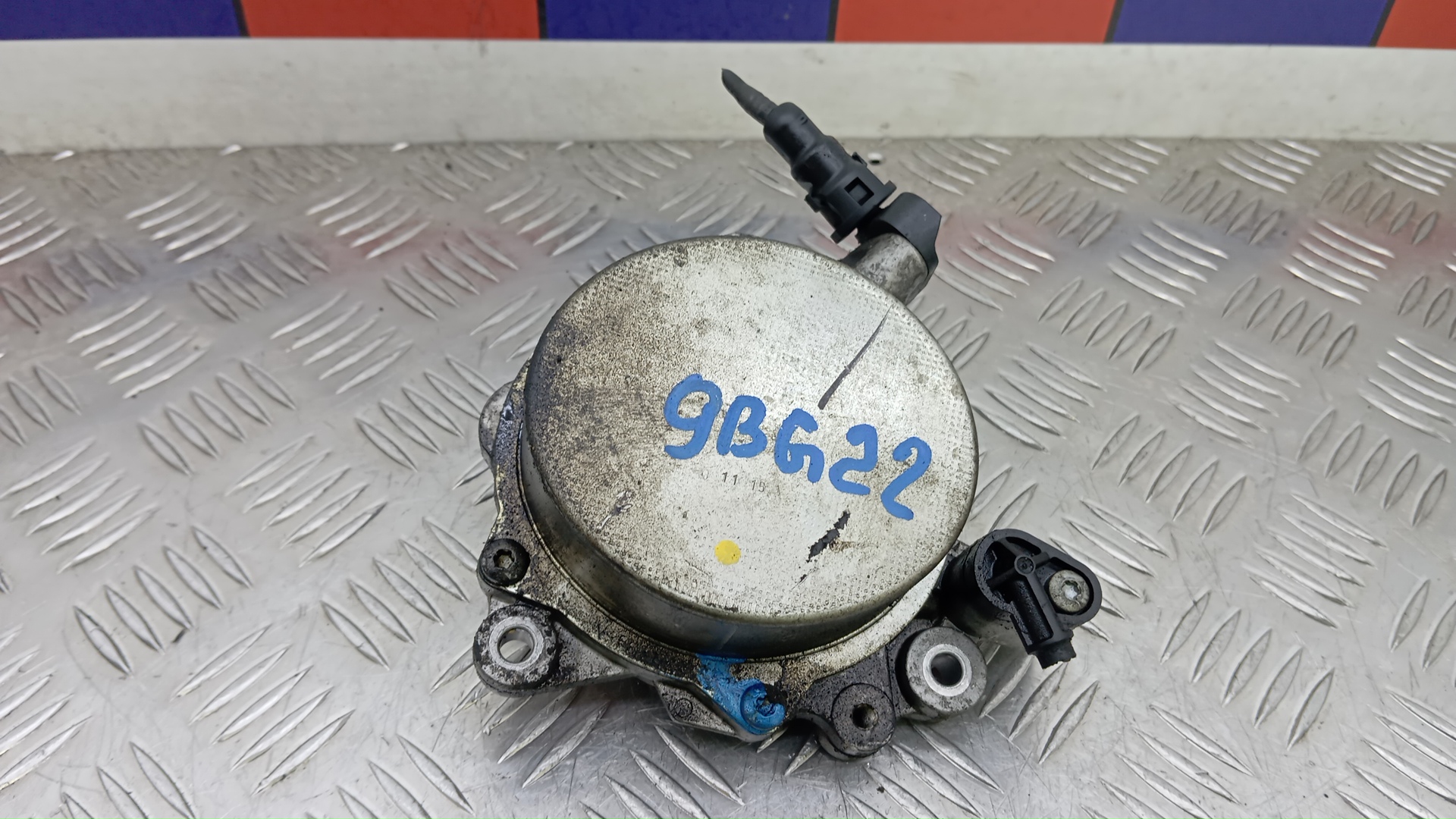 Насос вакуумный Ford Mondeo
