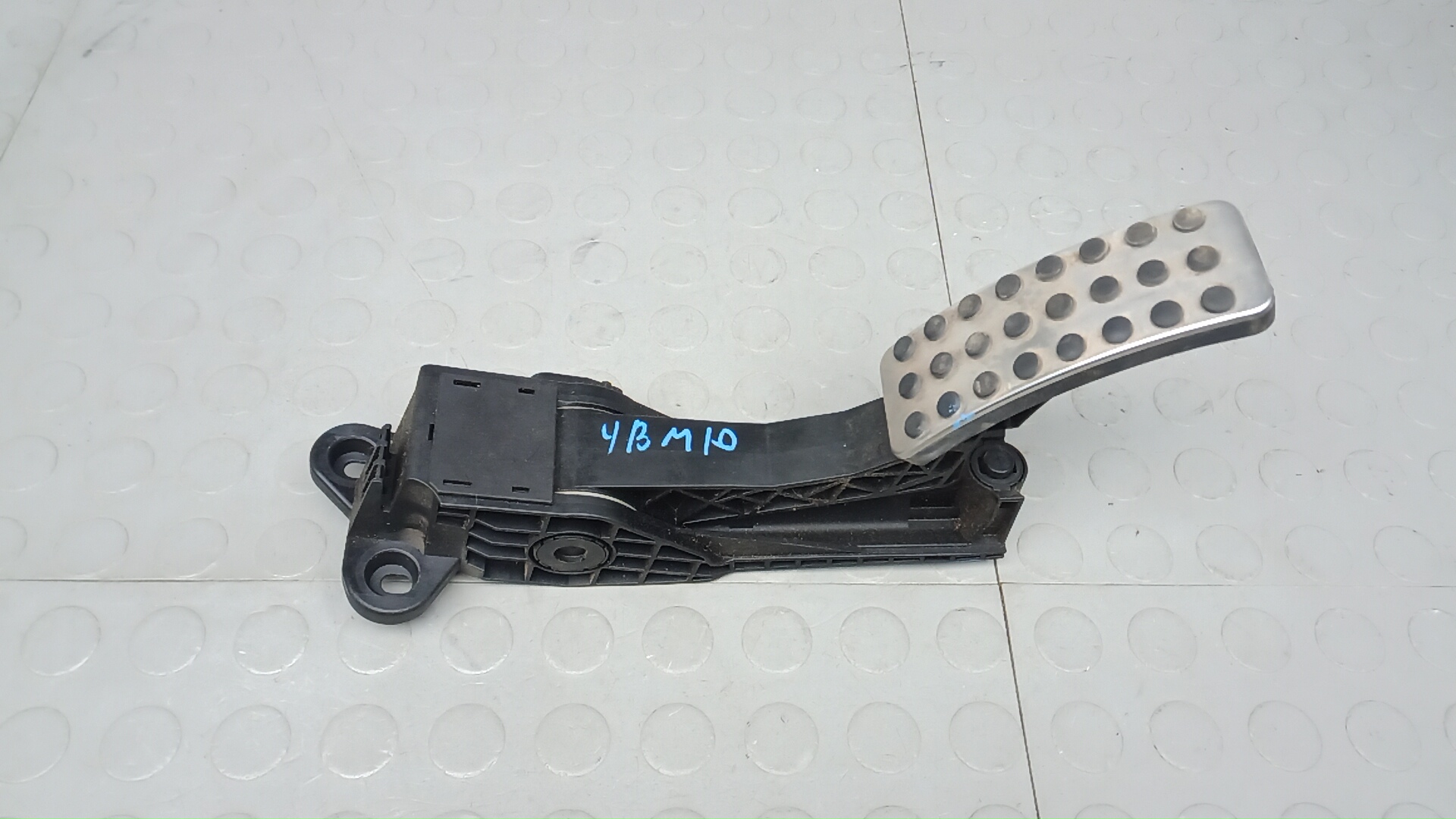 Педаль газа Mercedes-Benz M-Class W164