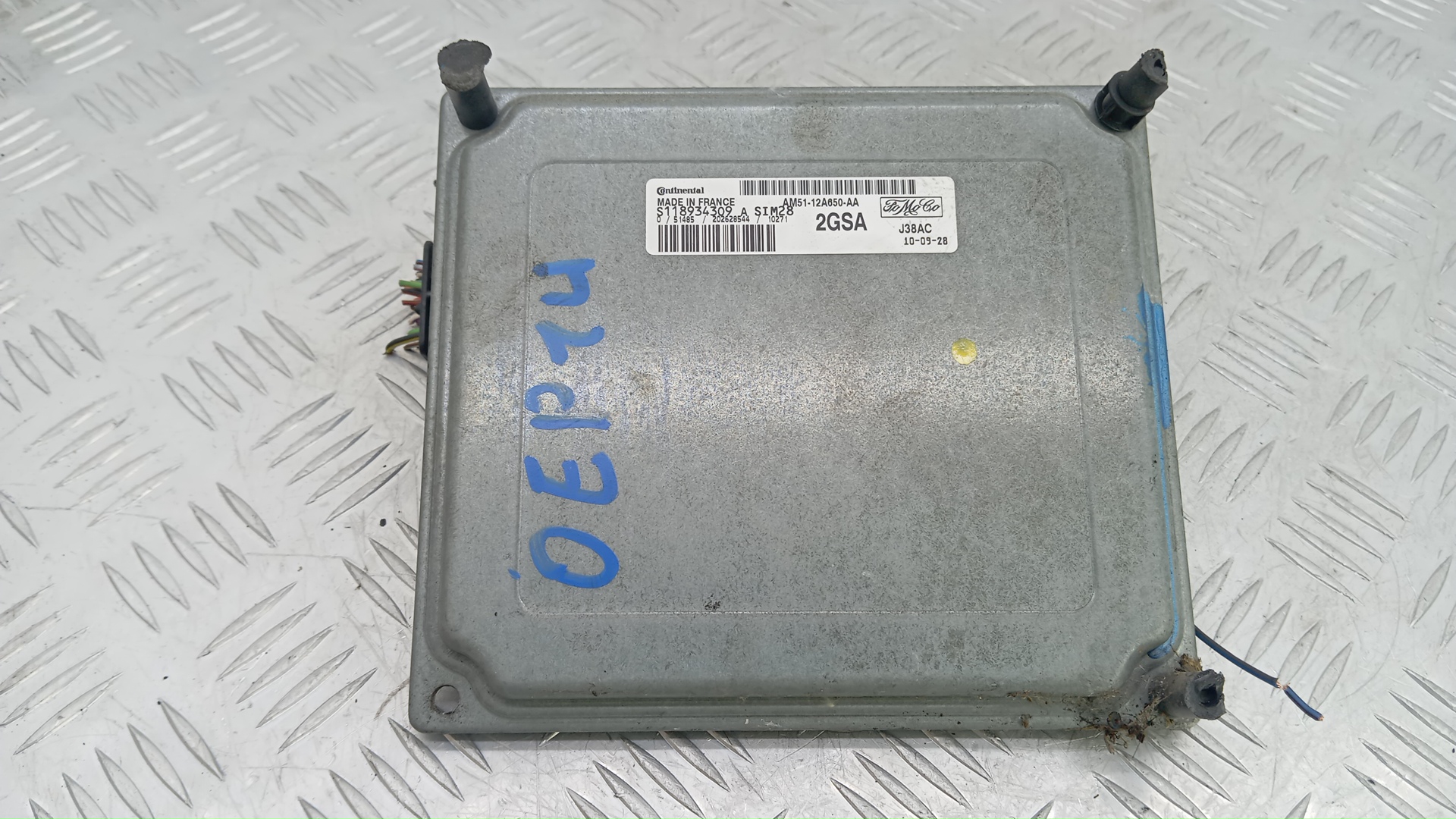 Блок управления двс Ford Focus