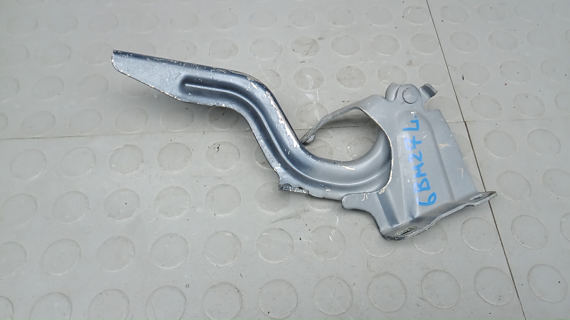 Петля капота Nissan X-Trail T32