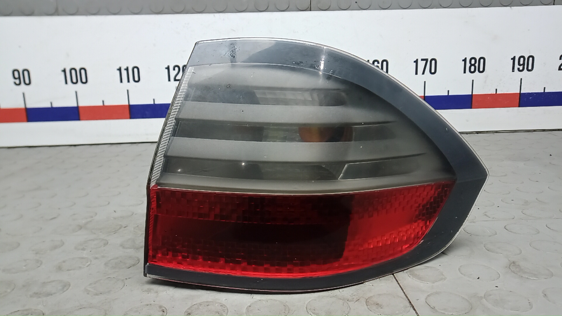 Фонарь задний правый Ford S-MAX