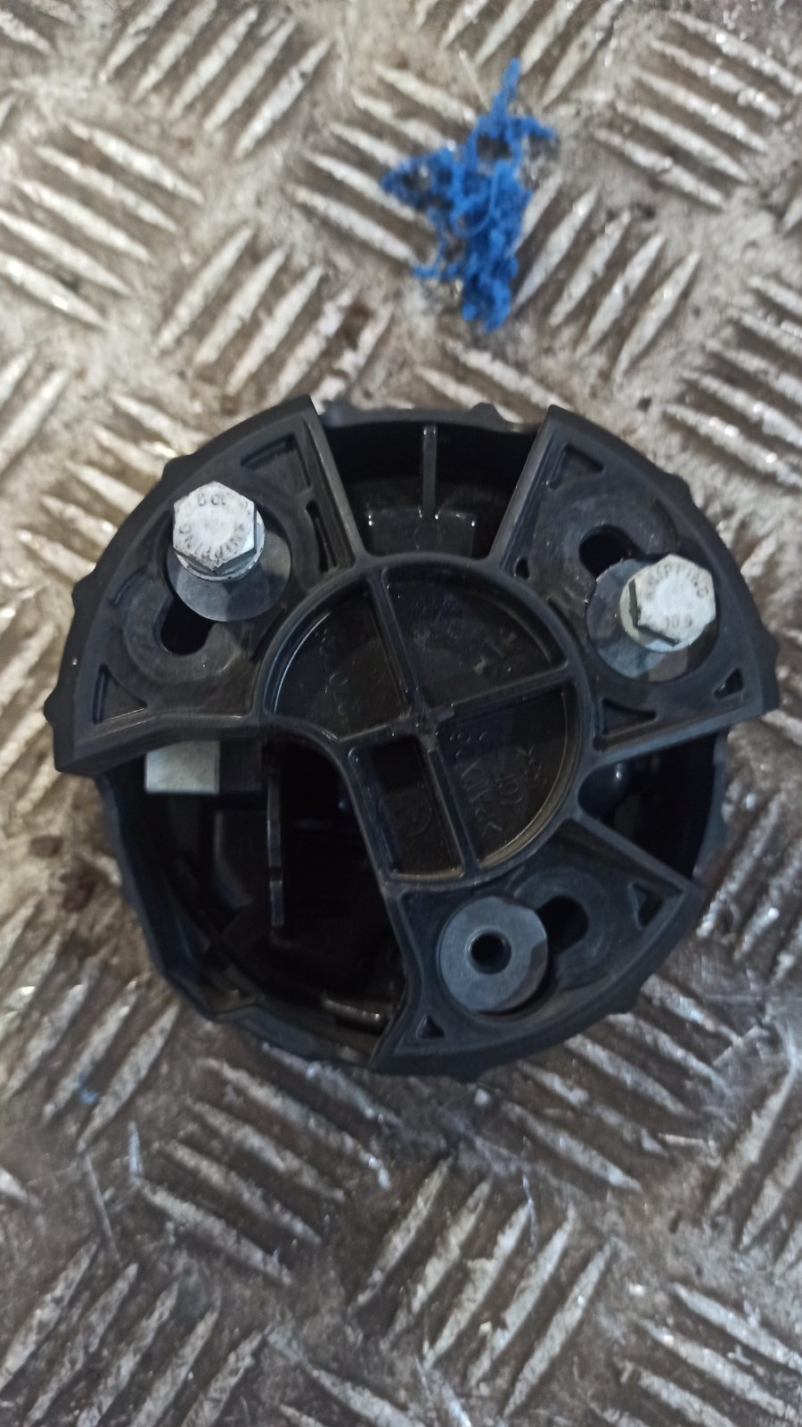 Кнопка замка 3-5-й двери BMW 1 Series F20