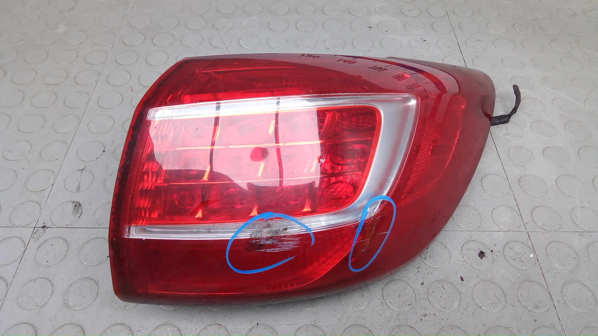 Фонарь задний правый Kia Sportage 3