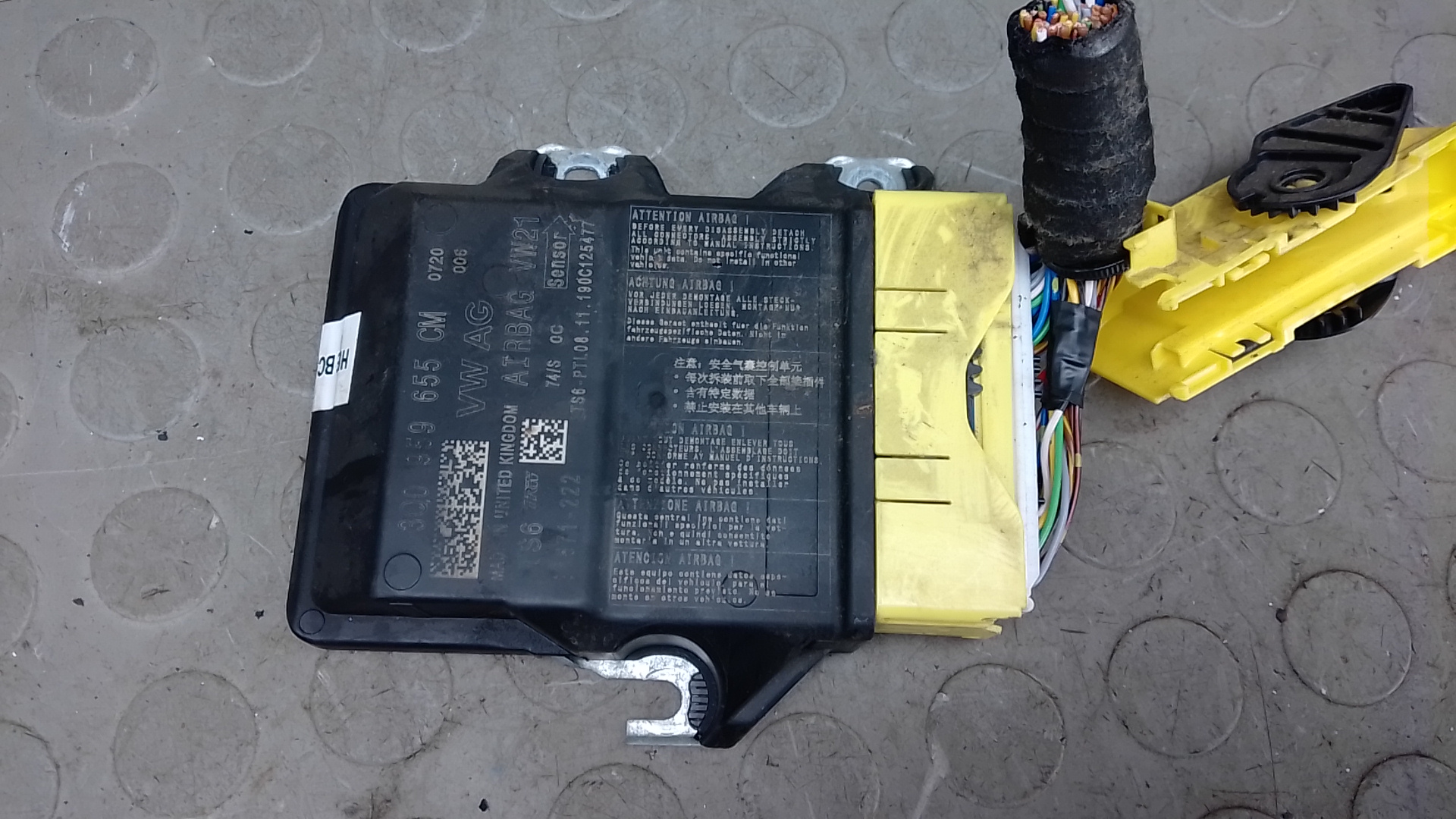 Блок управления airbag Skoda Karoq 1