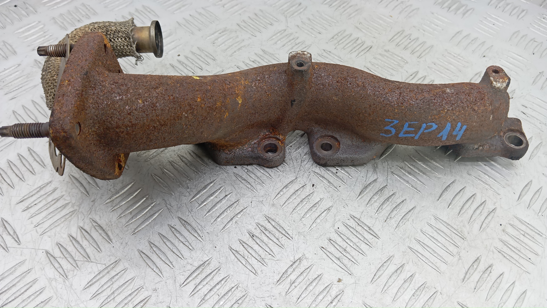 Выпускной коллектор дизельный Land Rover Discovery
