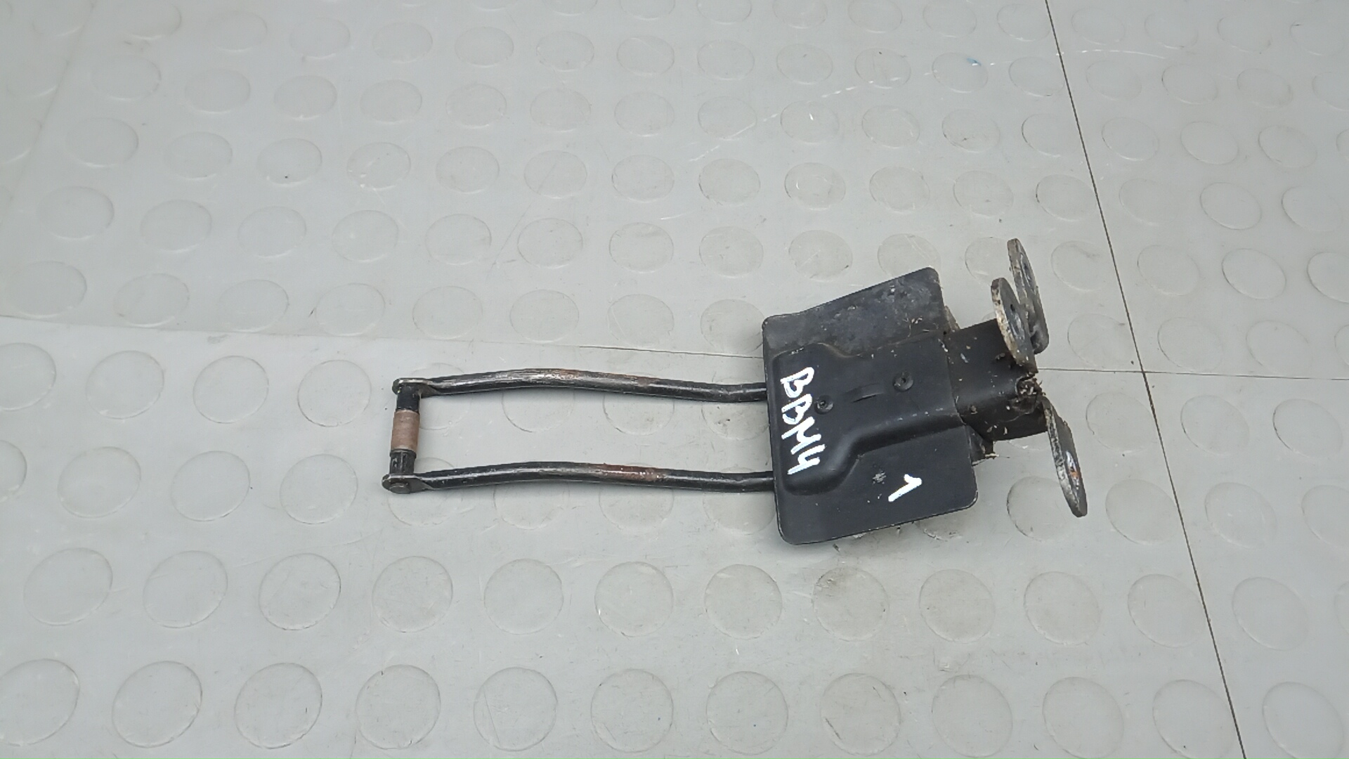 Ограничитель двери распашной левой Ford Transit 8