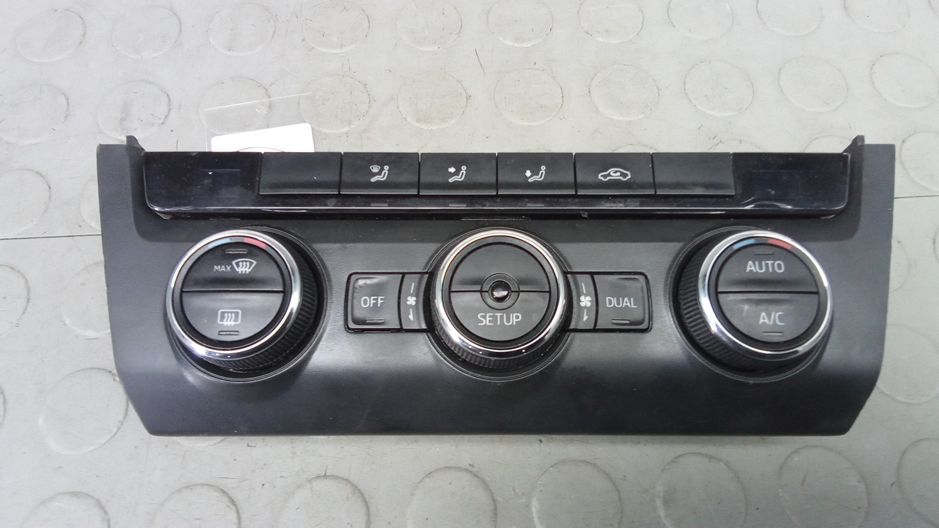 Блок управления печки и климат-контроля Skoda Octavia A7