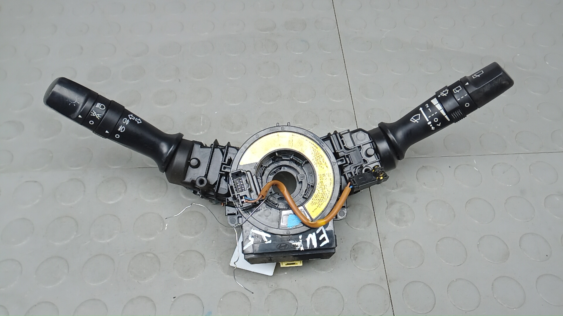Переключатель поворотов и дворников (стрекоза) Hyundai ix35 1