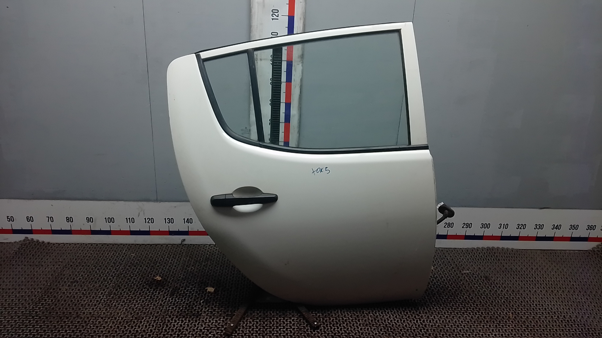 Дверь задняя правая Mitsubishi L200 K4T