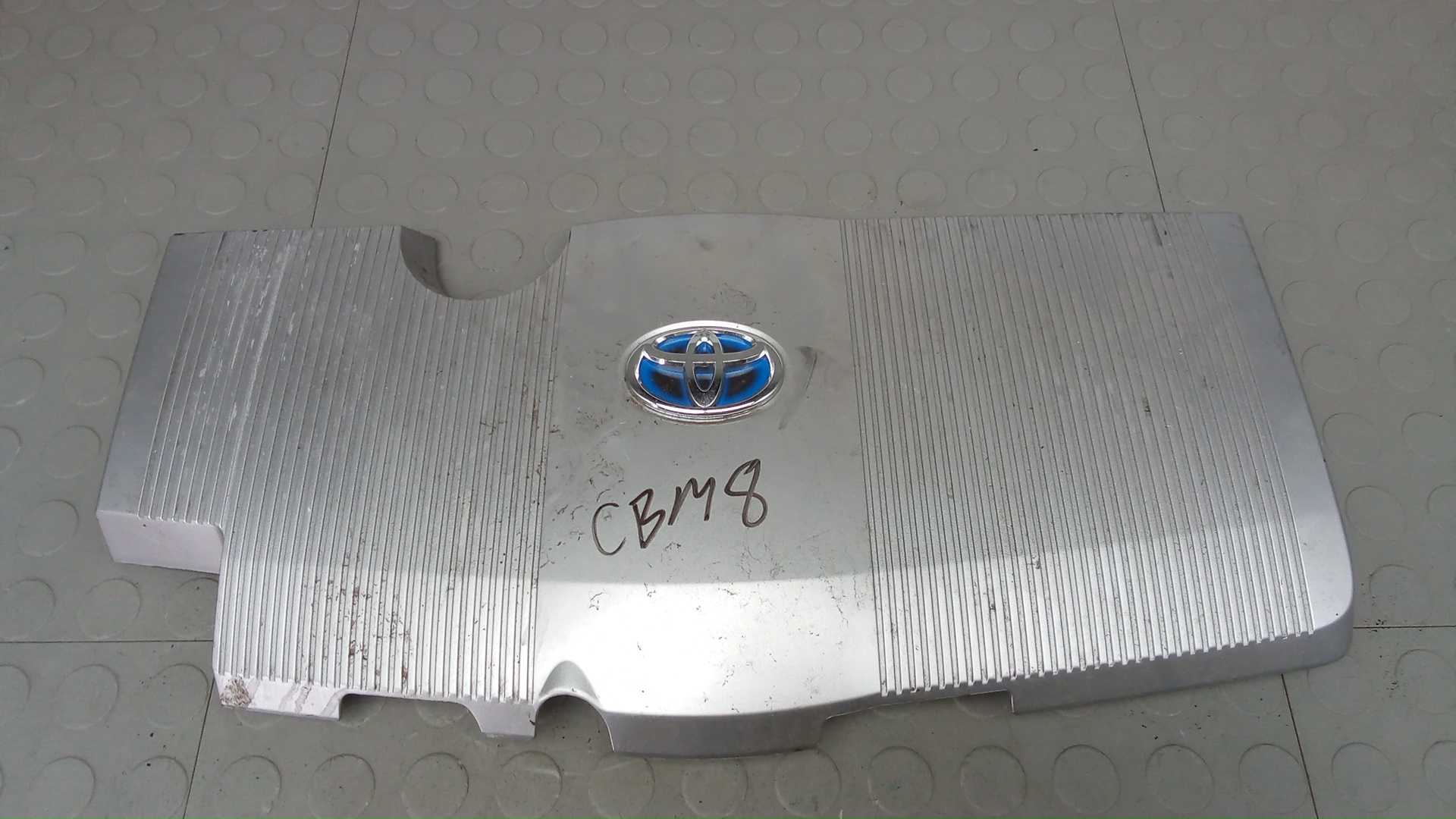 Защита двигателя верхняя Toyota Prius XW50