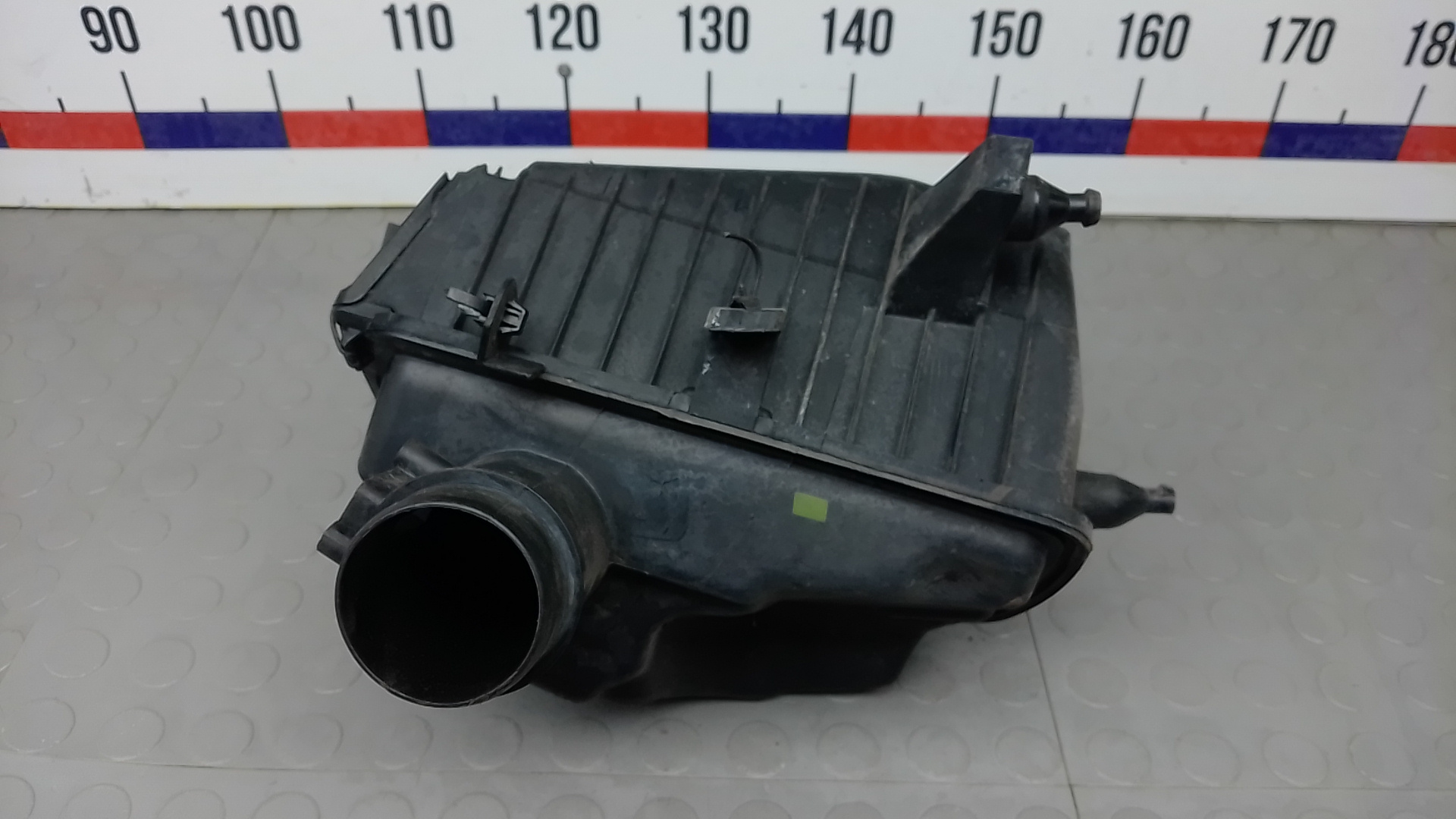 Корпус воздушного фильтра Nissan Qashqai J10 +2