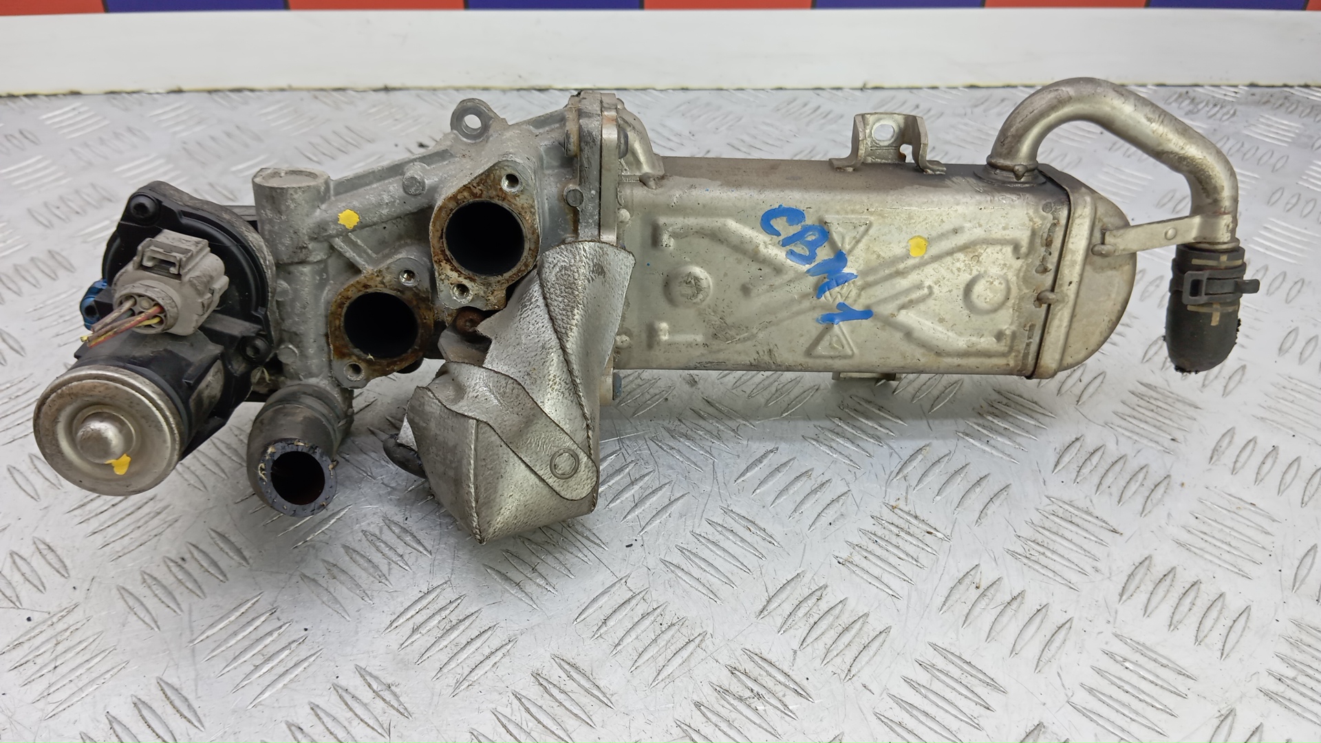 Клапан EGR дизельный Volkswagen Passat CC