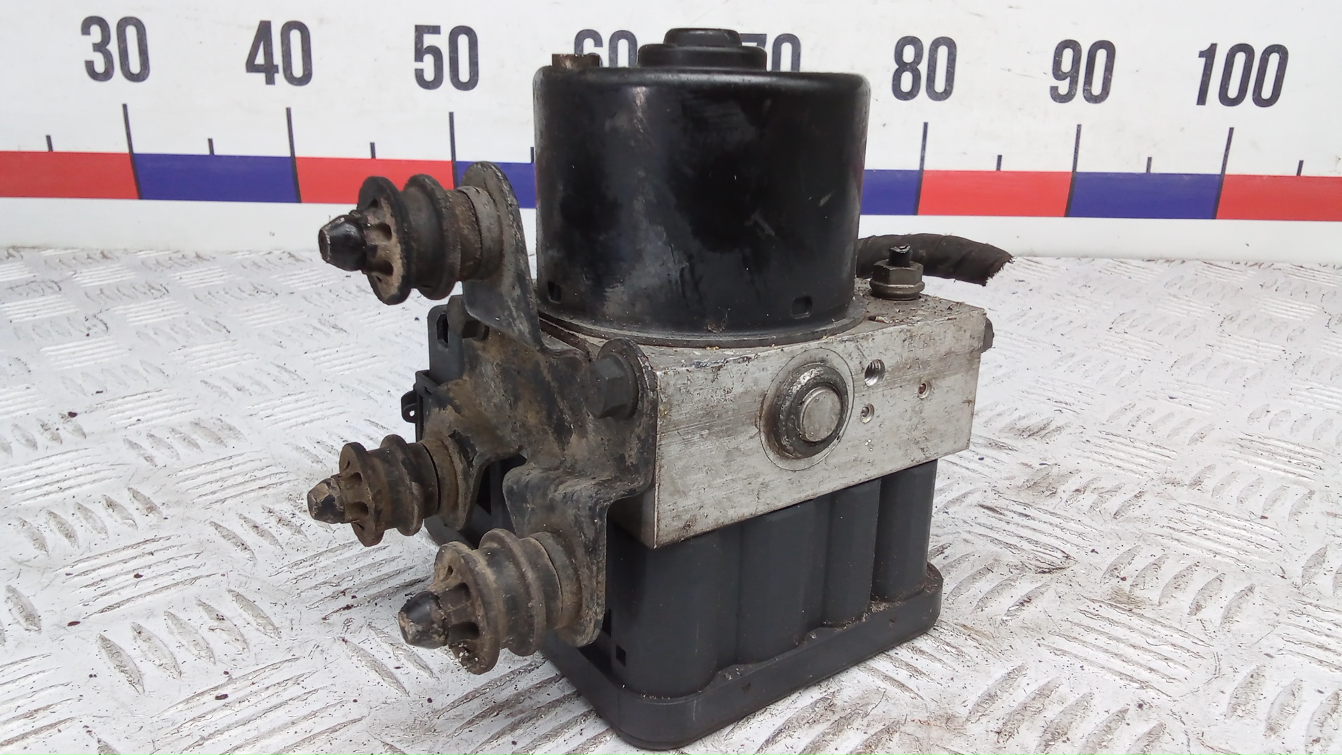 Блок ABS Volkswagen Golf 6
