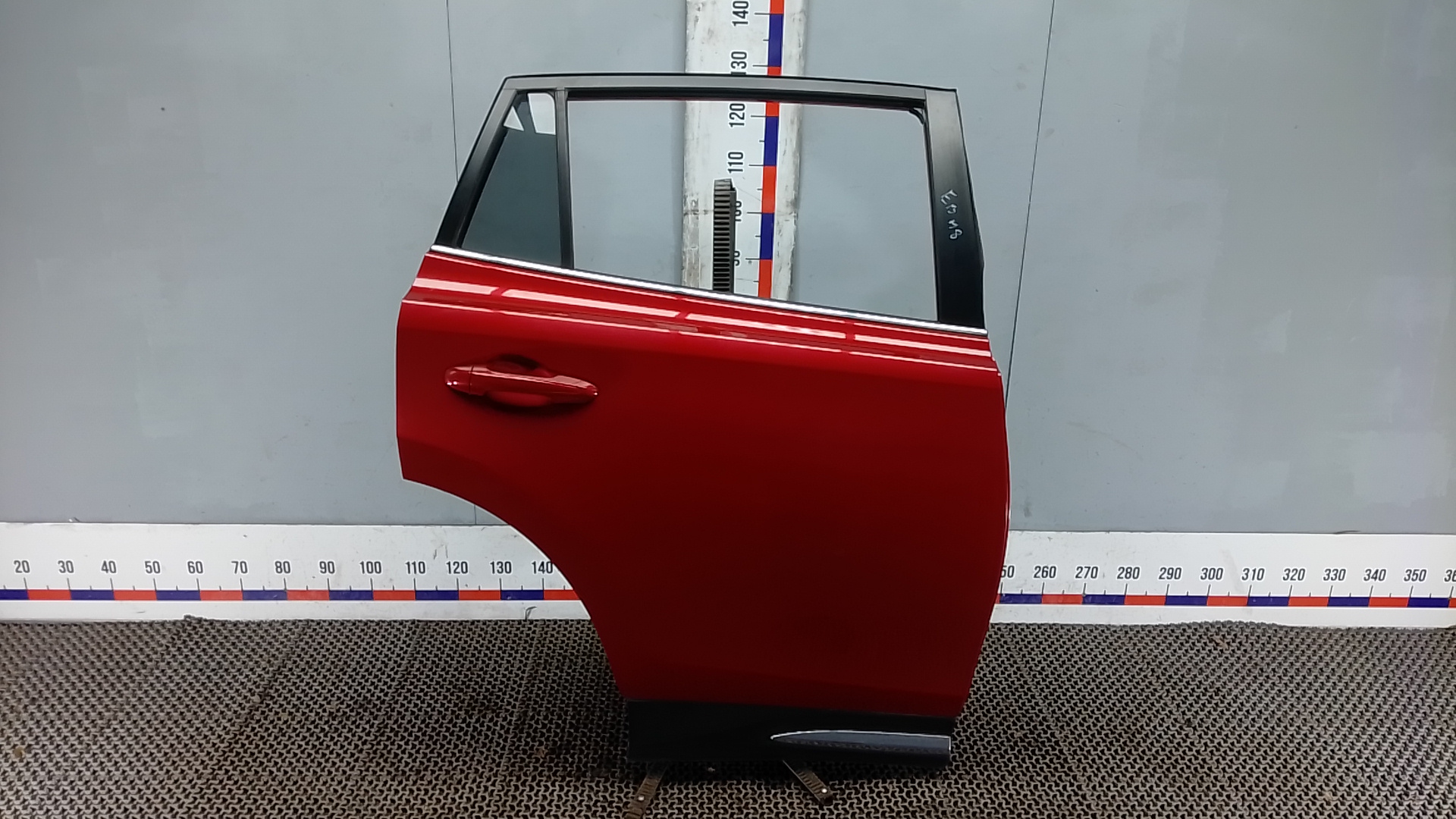 Дверь задняя правая Toyota RAV4 CA40