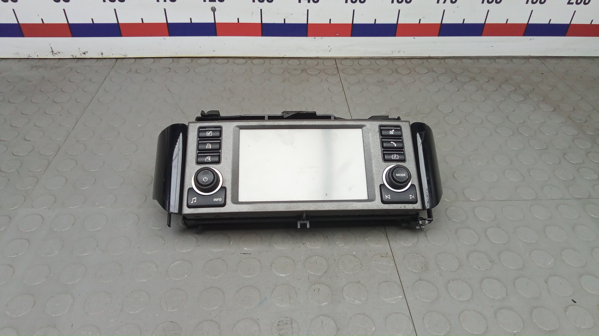 Монитор Land Rover Range Rover 3