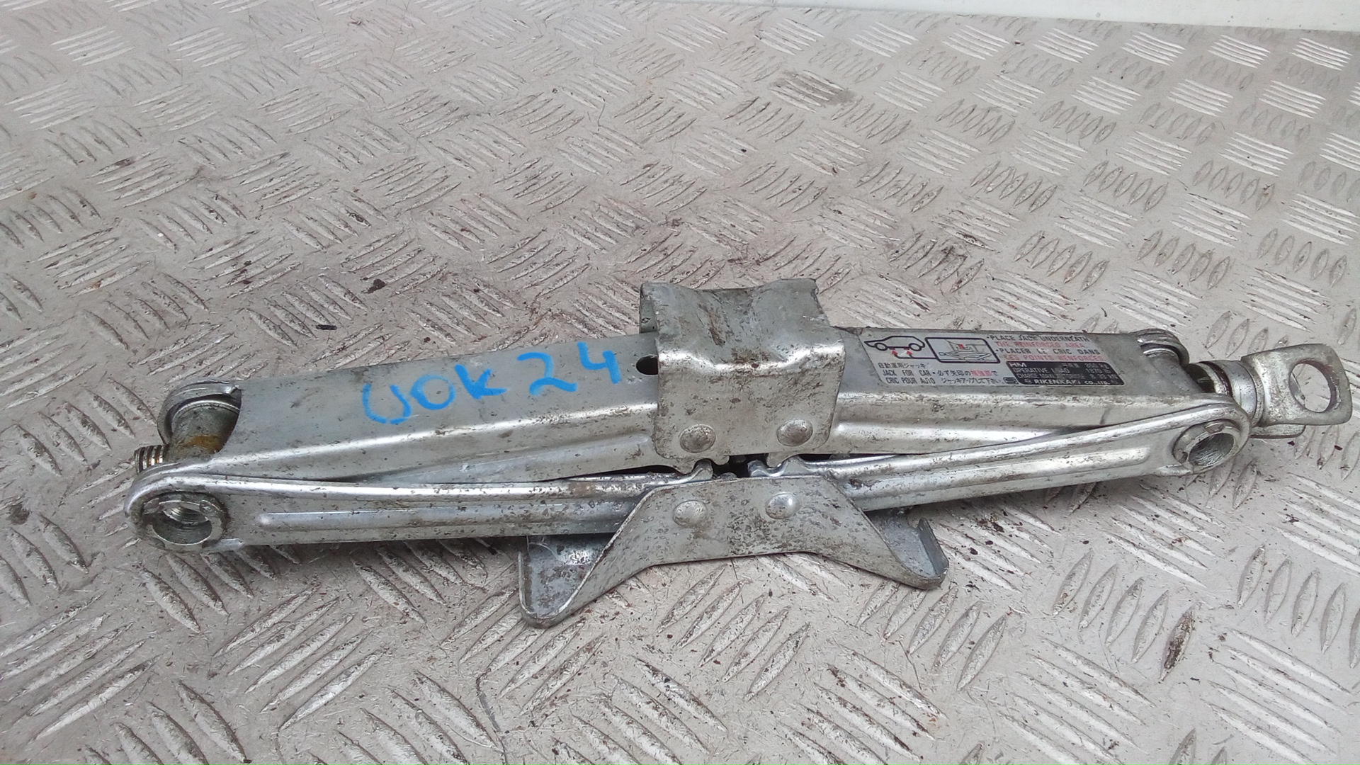 Домкрат Honda Civic 8
