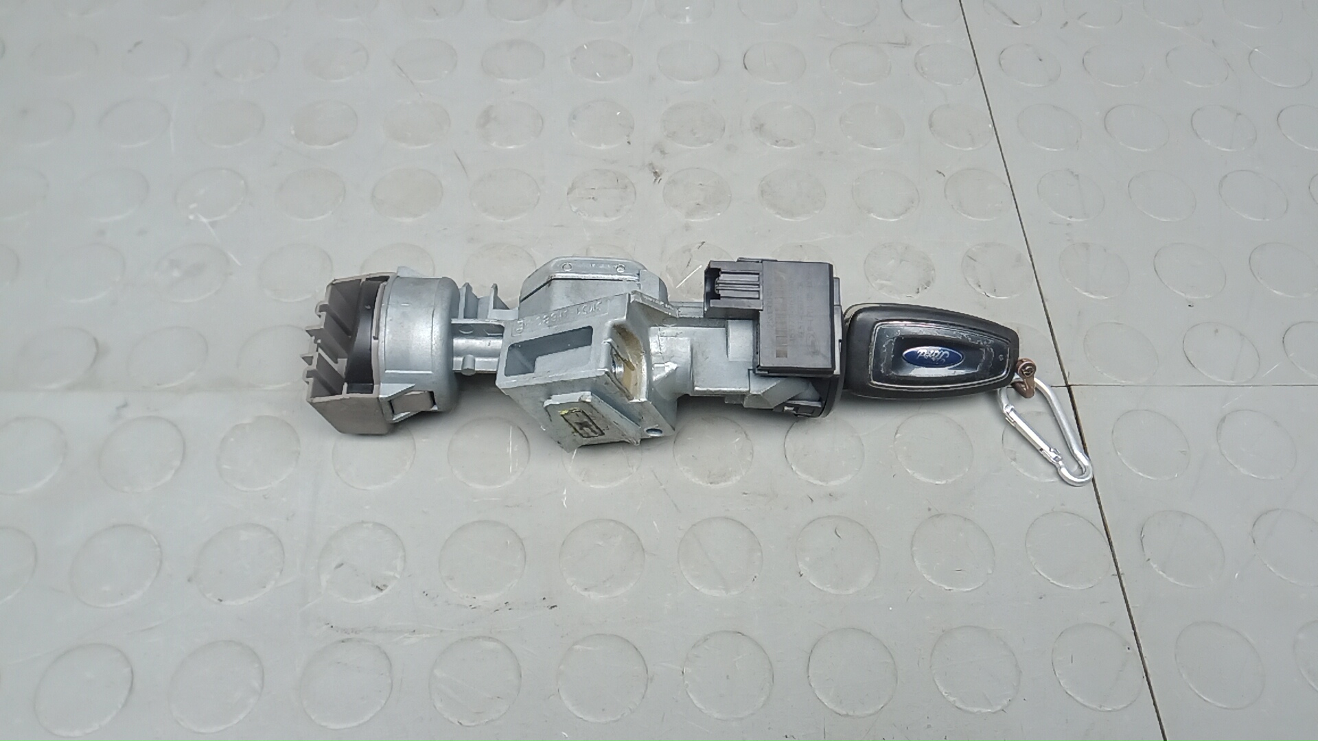 Замок зажигания Ford Focus 3