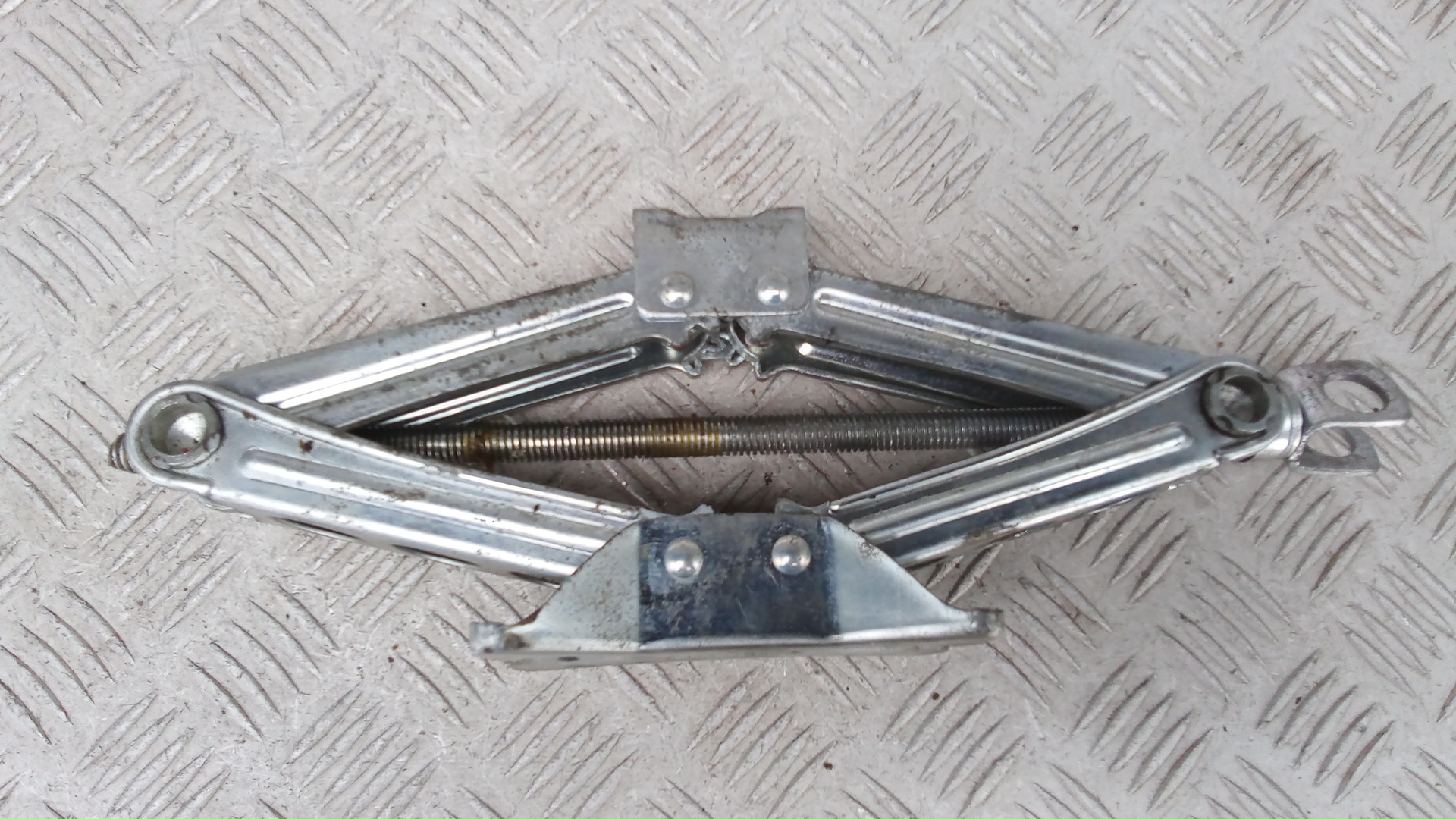 Домкрат Honda Civic 8