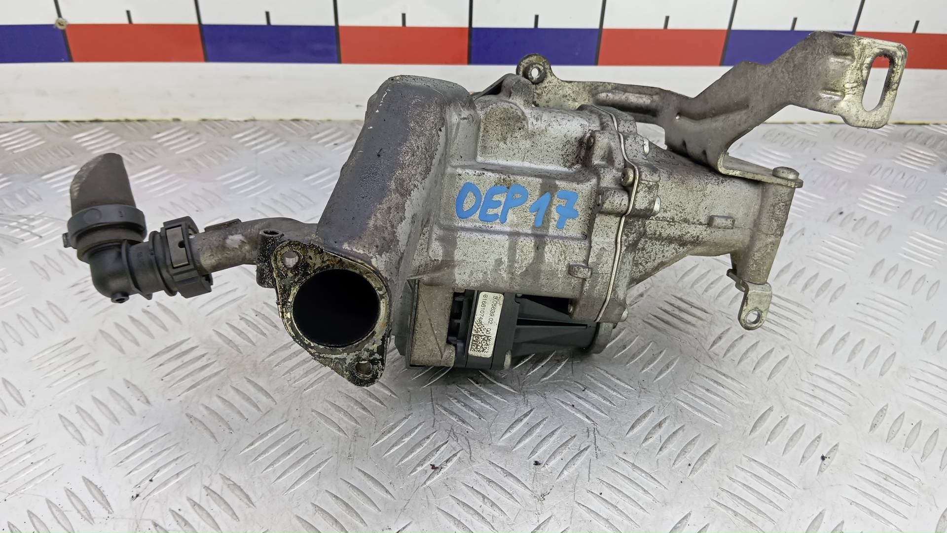 Клапан EGR дизельный Peugeot 3008