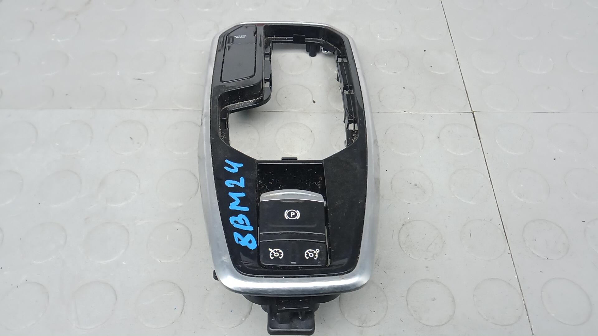 Рычаг ручного тормоза (ручник) Renault Koleos 2