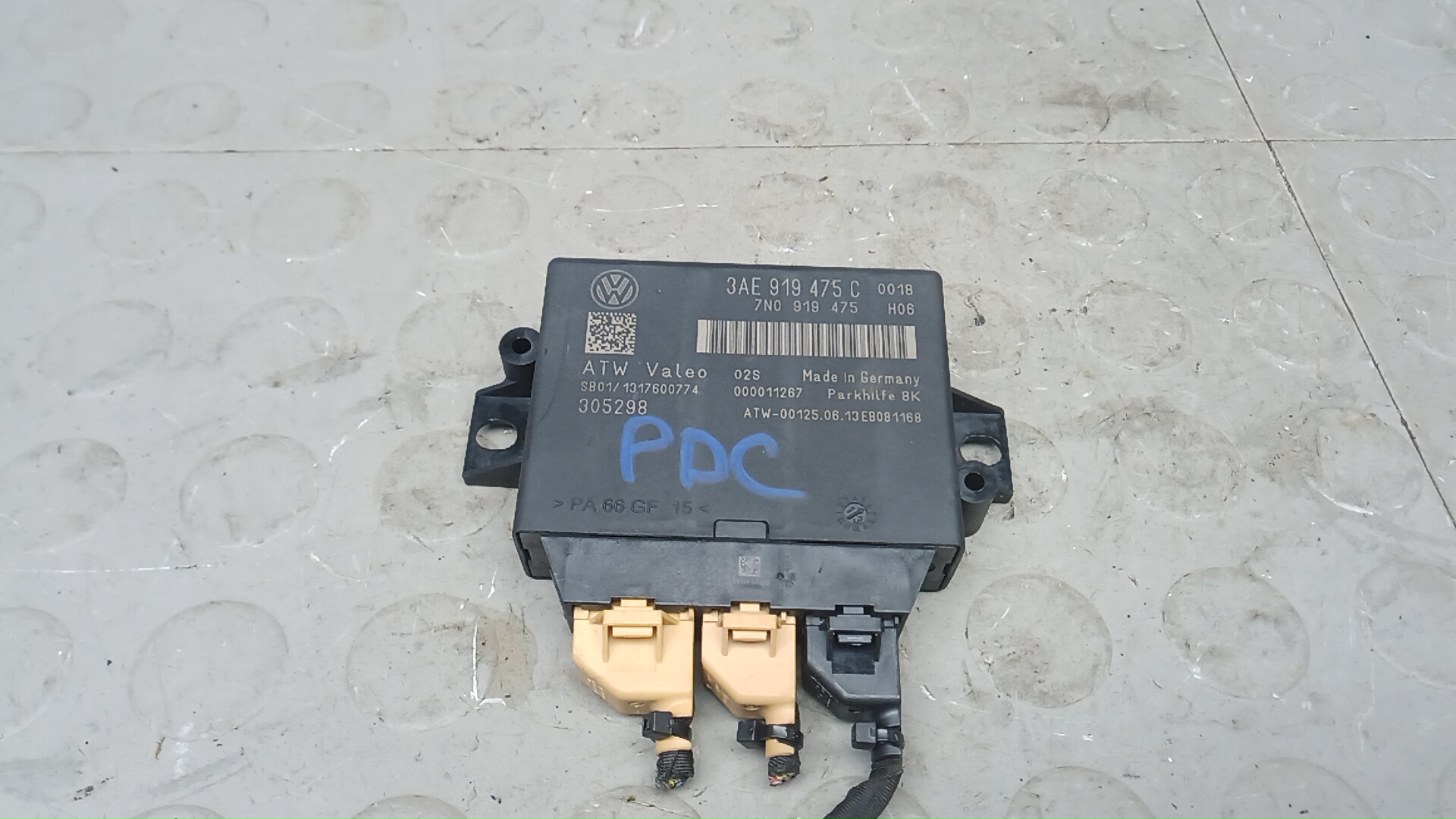 Блок PDC (парктроников) Volkswagen Passat CC