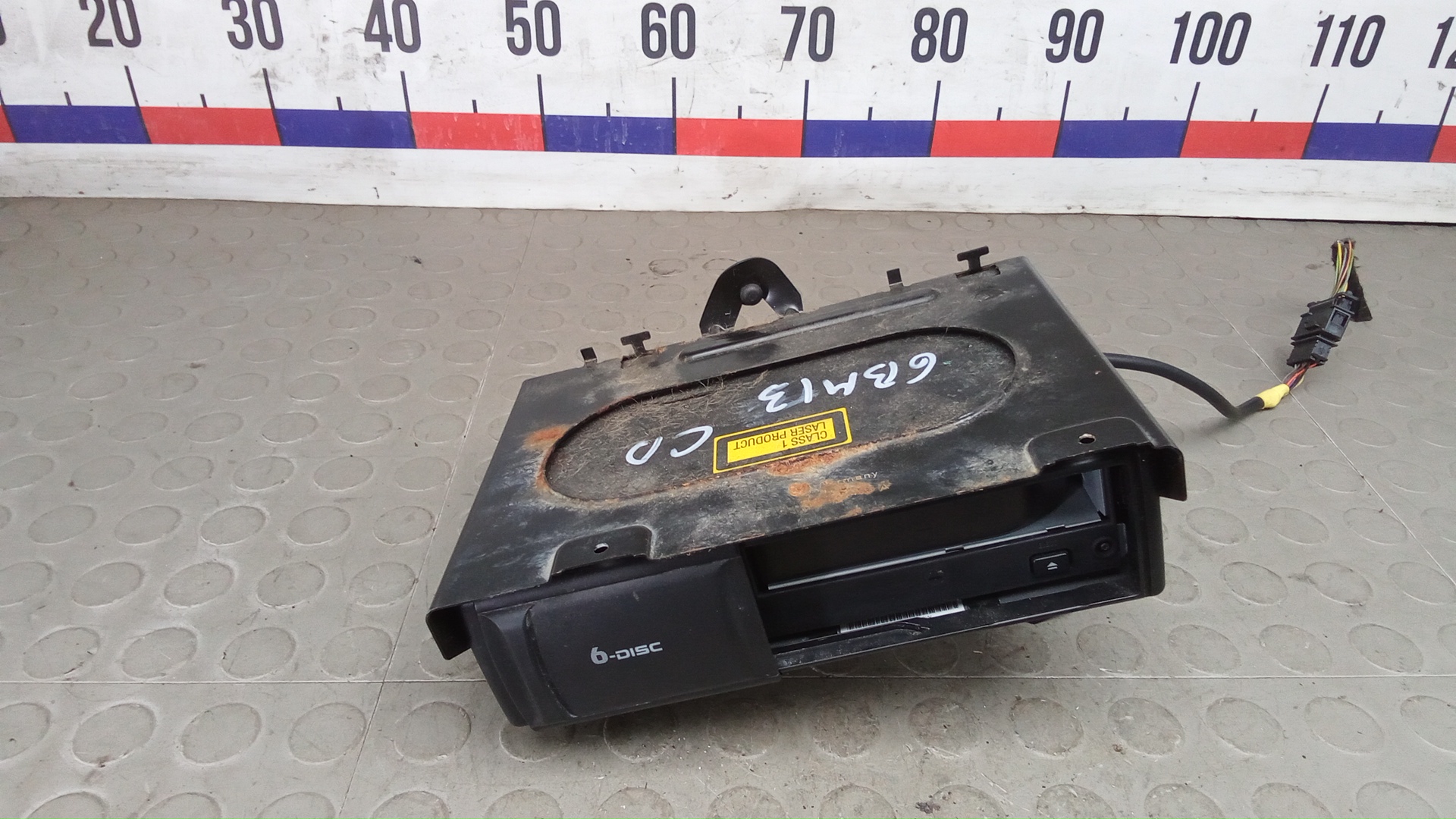 CD-чейнджер Volkswagen Touareg 7L