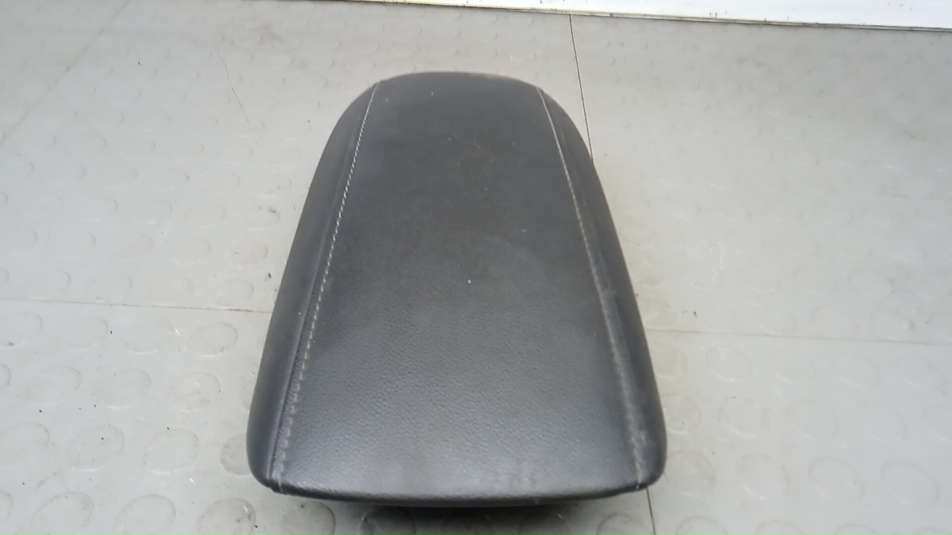 крышка подлокотника Ford Mondeo 5