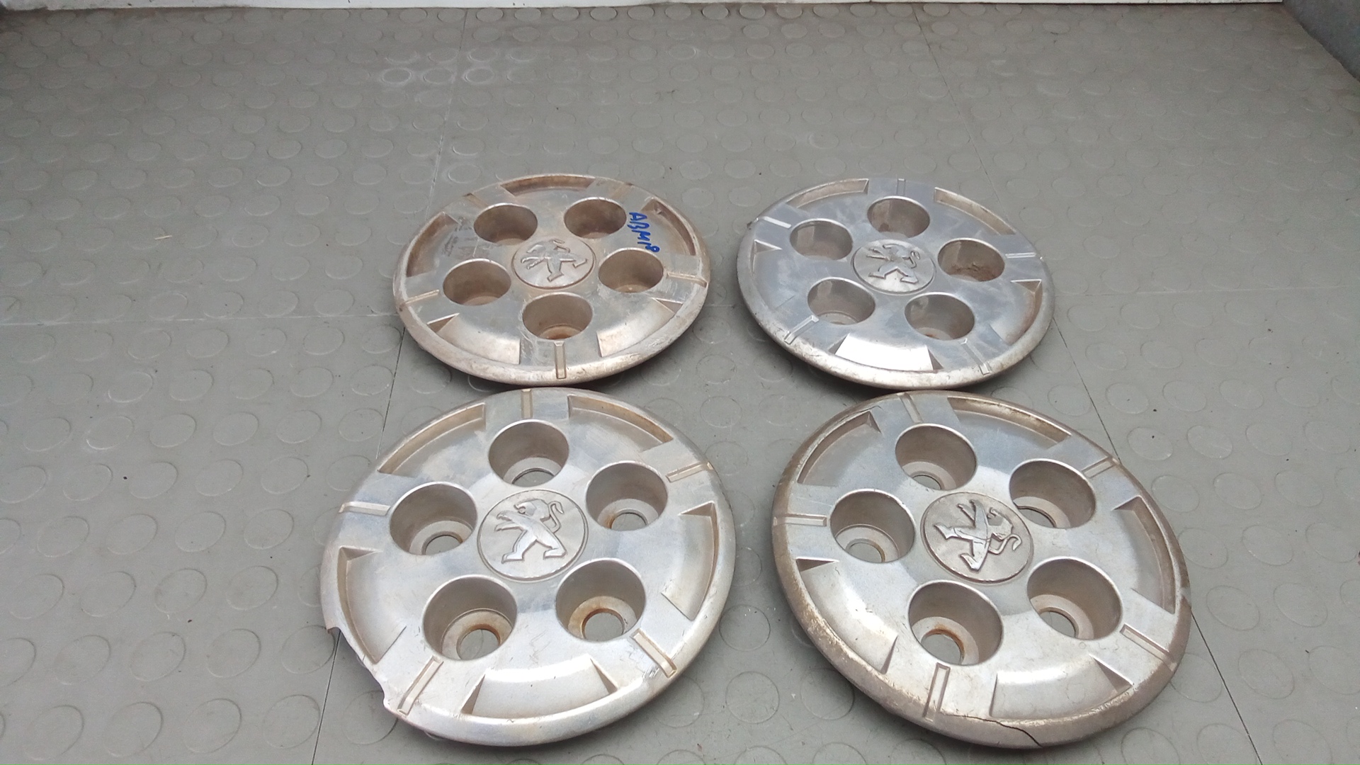 Колпак колесный Peugeot Boxer 3