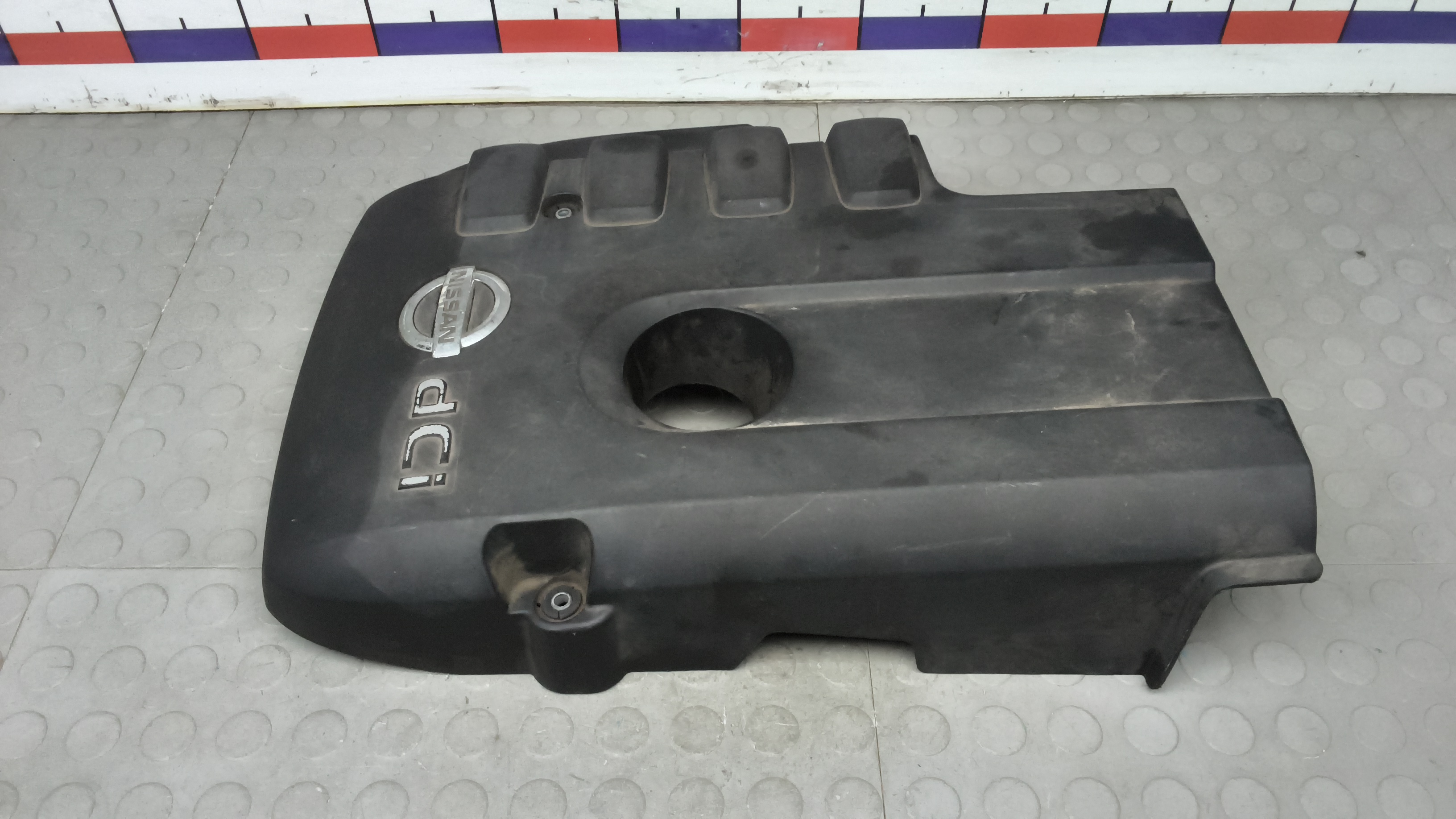 Защита двигателя верхняя Nissan Pathfinder R51