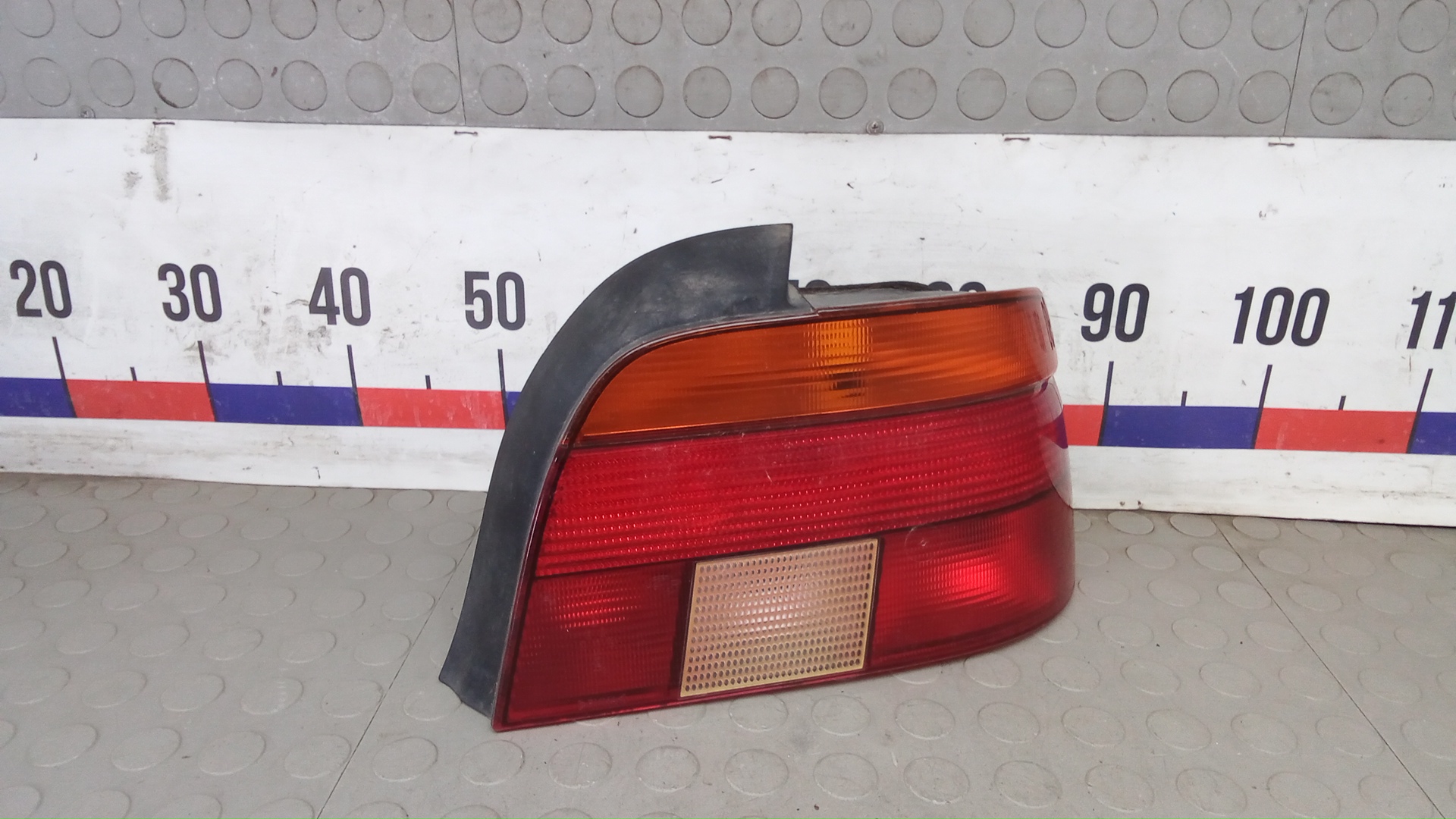 Фонарь задний правый BMW 5 Series E39