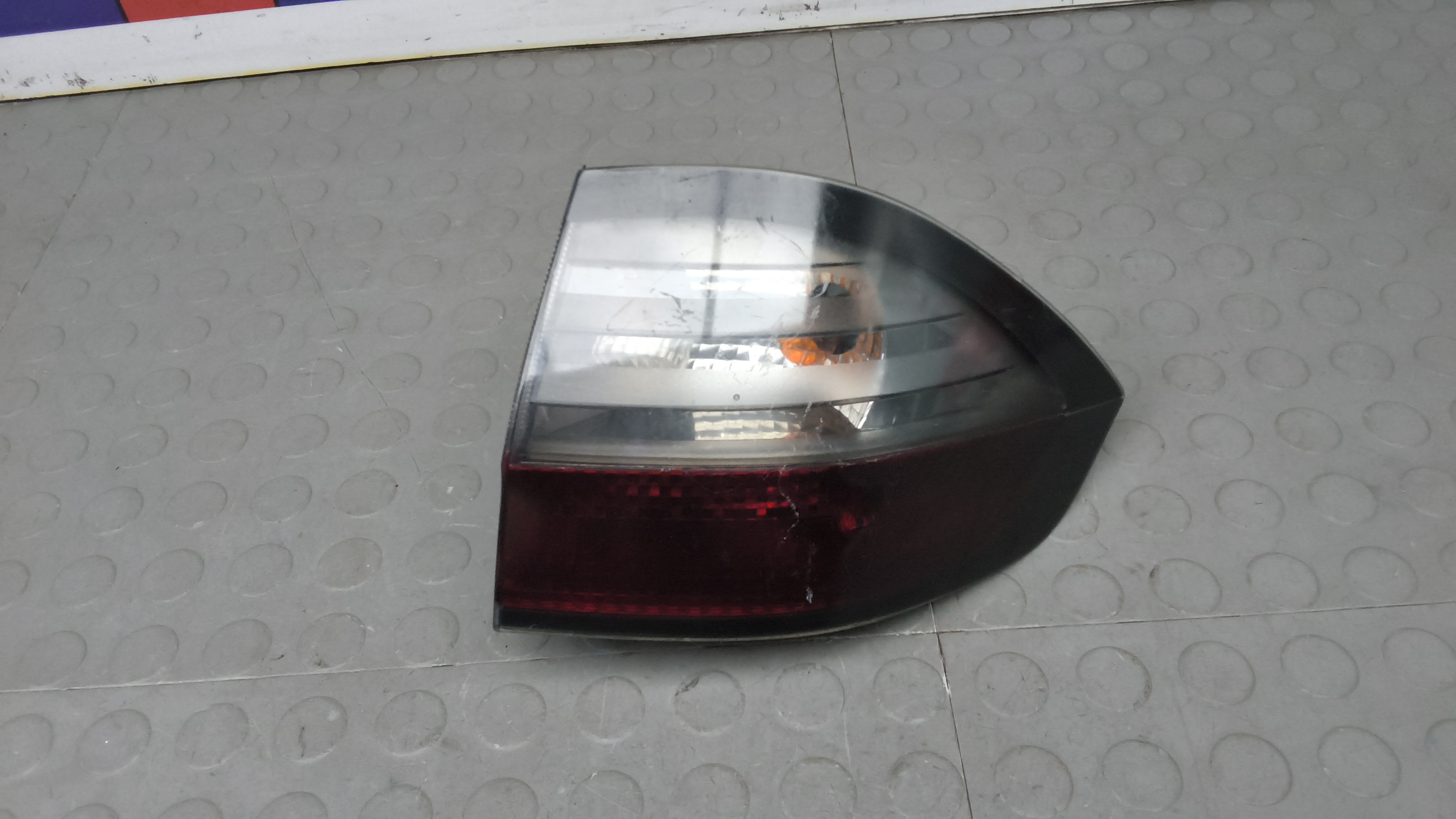 Фонарь задний правый Ford S-MAX