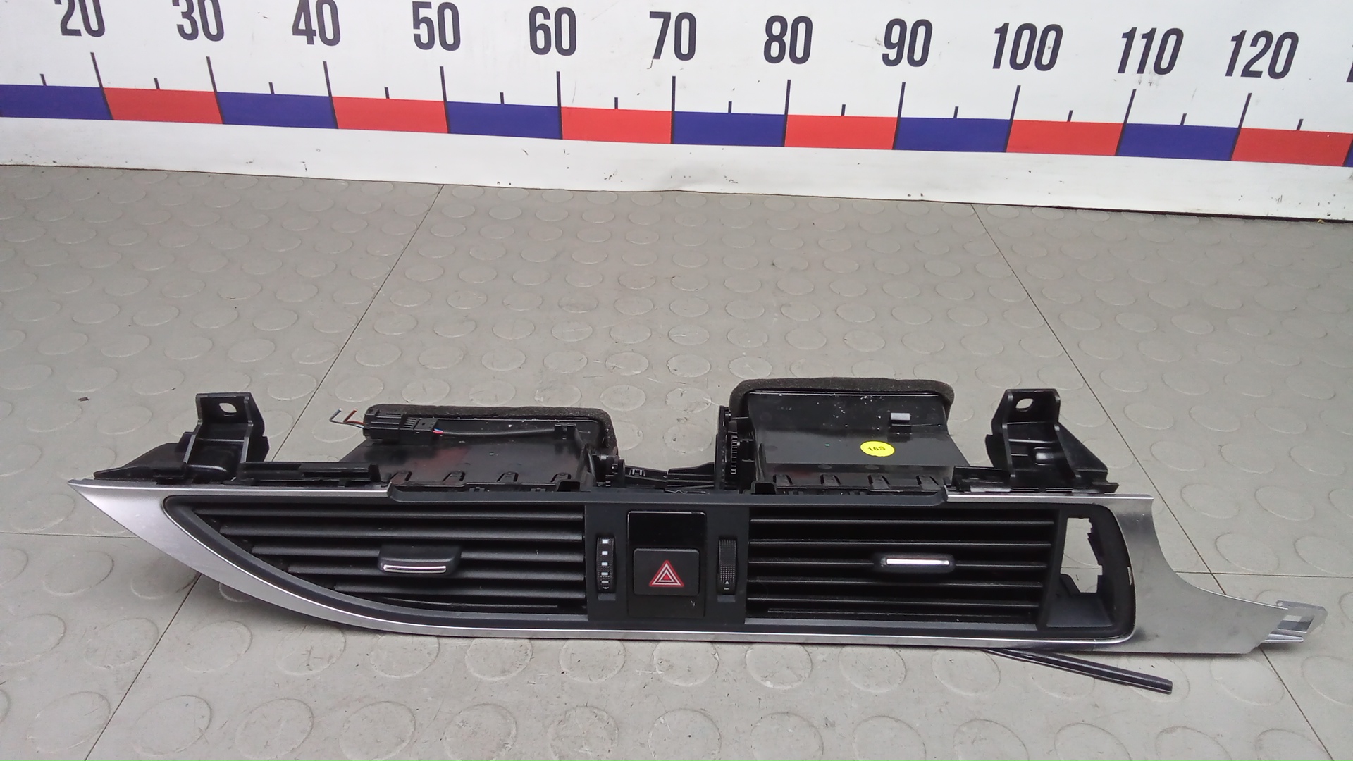 Дефлектор Audi A6 C7