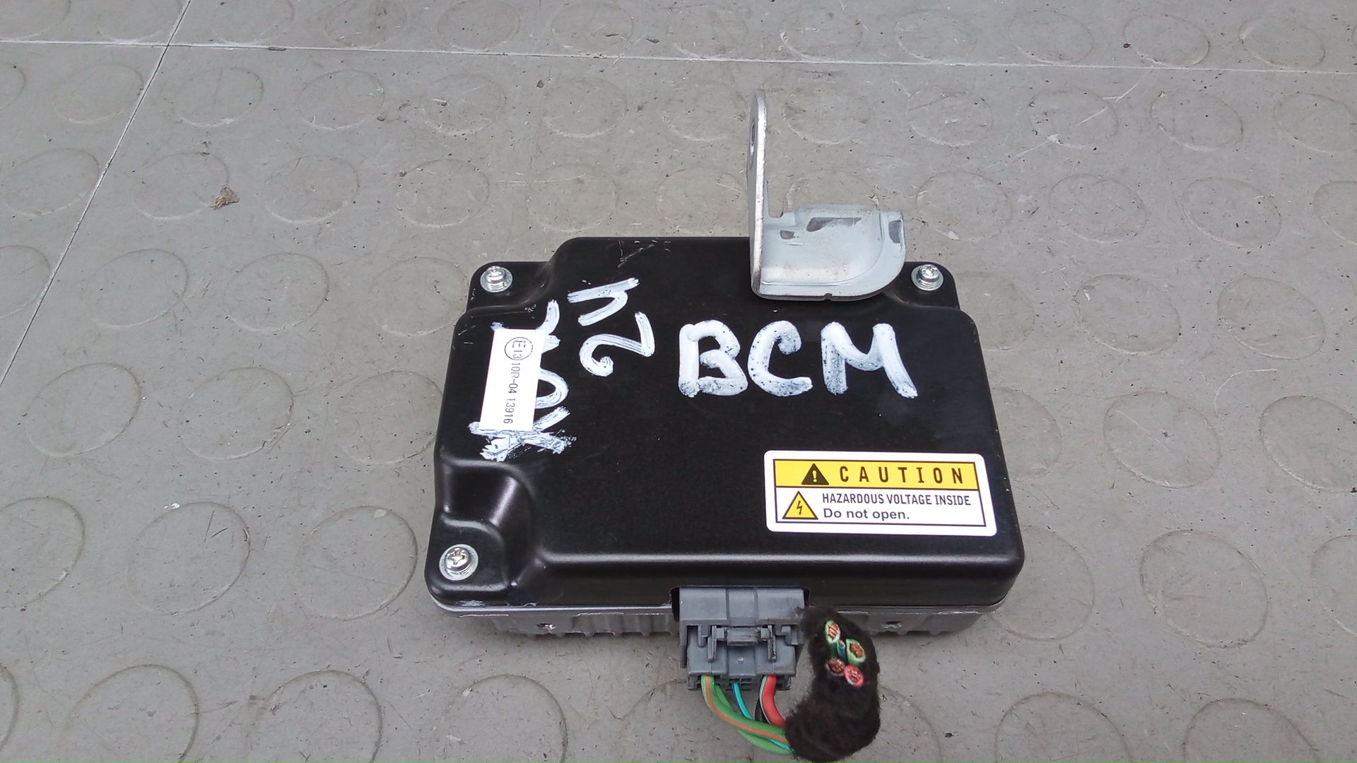 Блок бортовой сети (блок управления BCM) Jeep Compass MP52