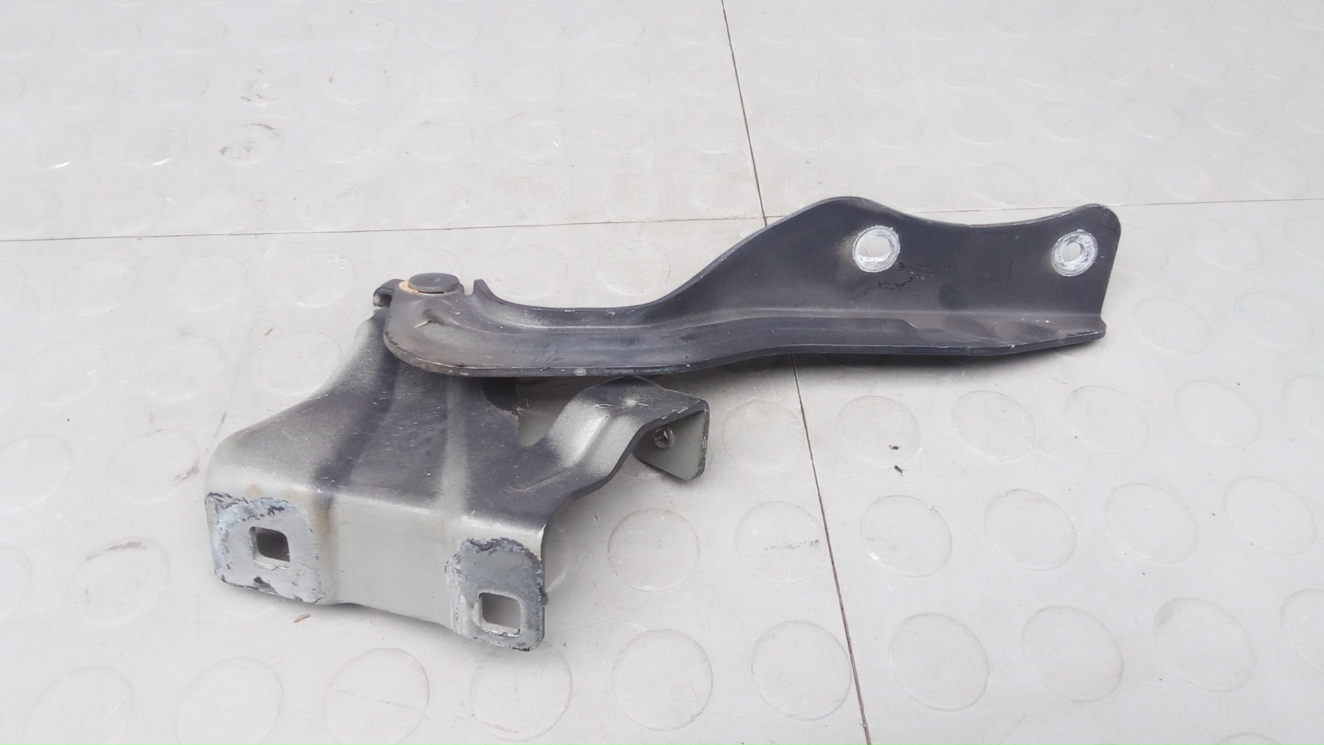 Петля капота Nissan Qashqai J11