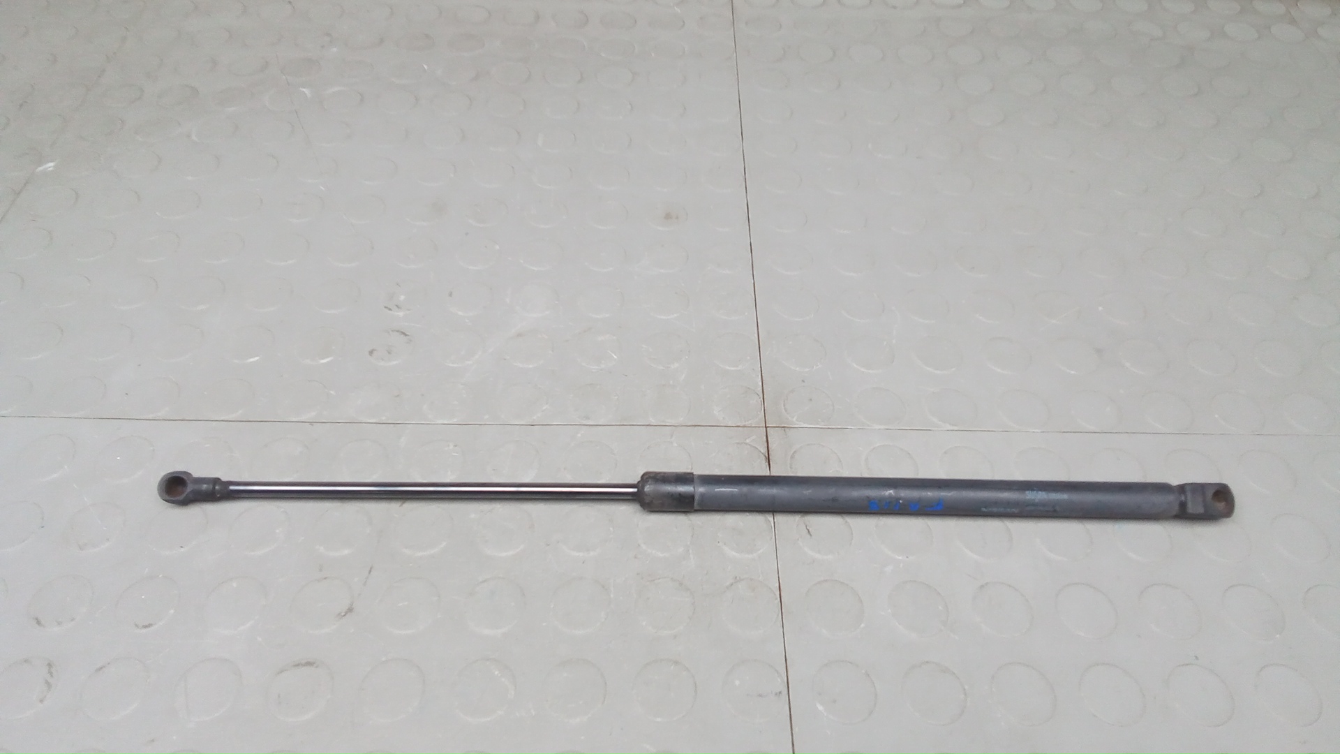 Амортизатор 3-5 двери Nissan Qashqai J11