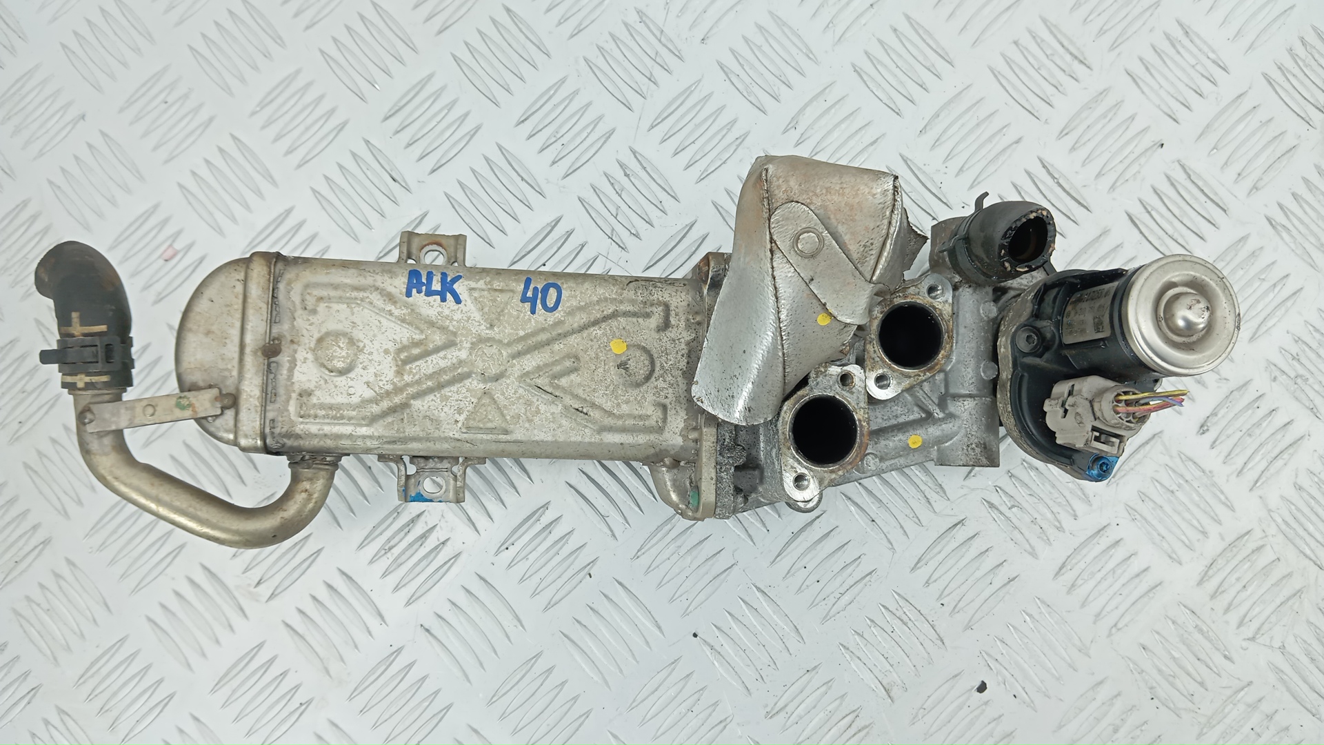 Клапан EGR дизельный Volkswagen Passat CC