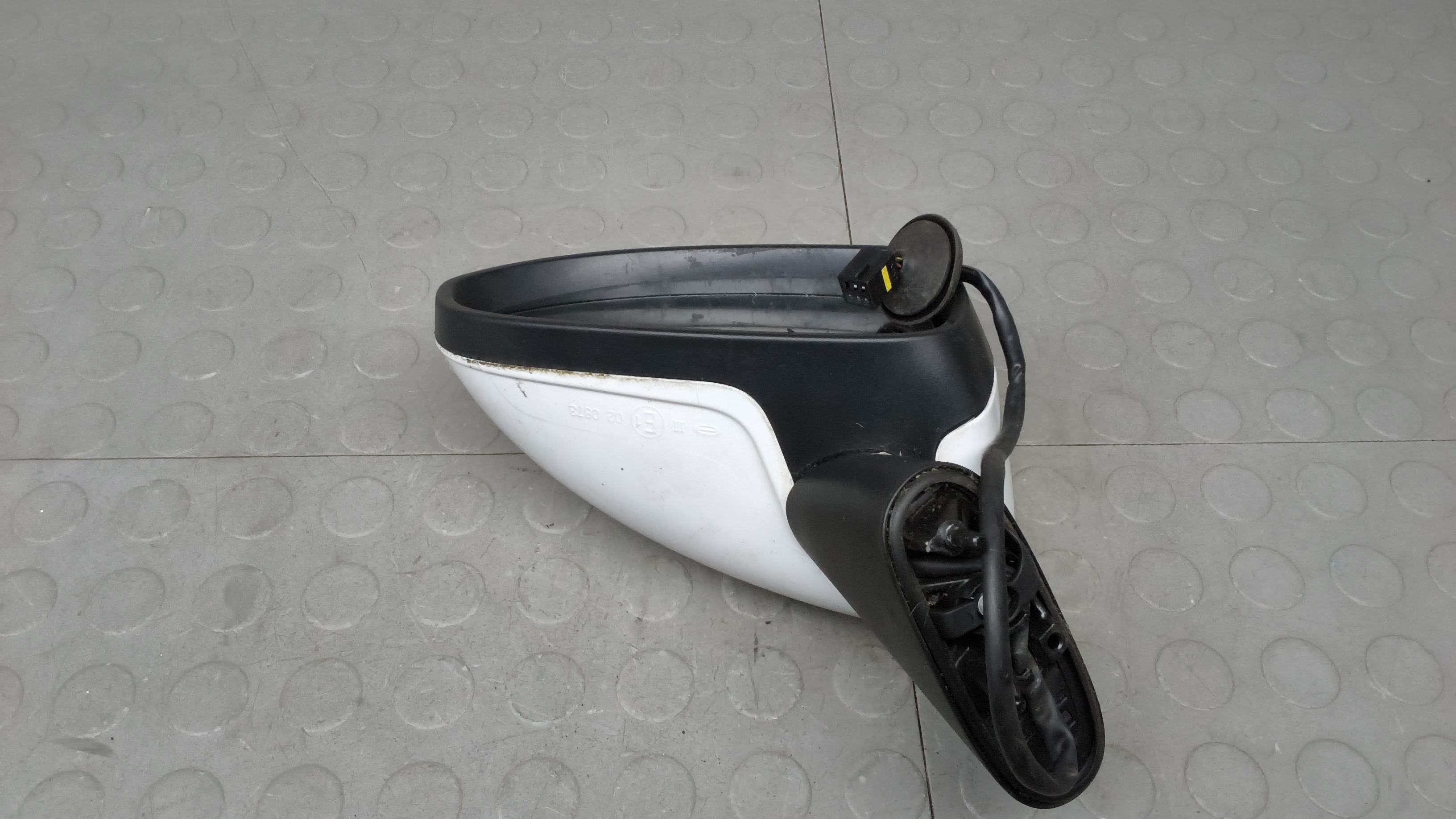 Зеркало наружное левое Opel Corsa D