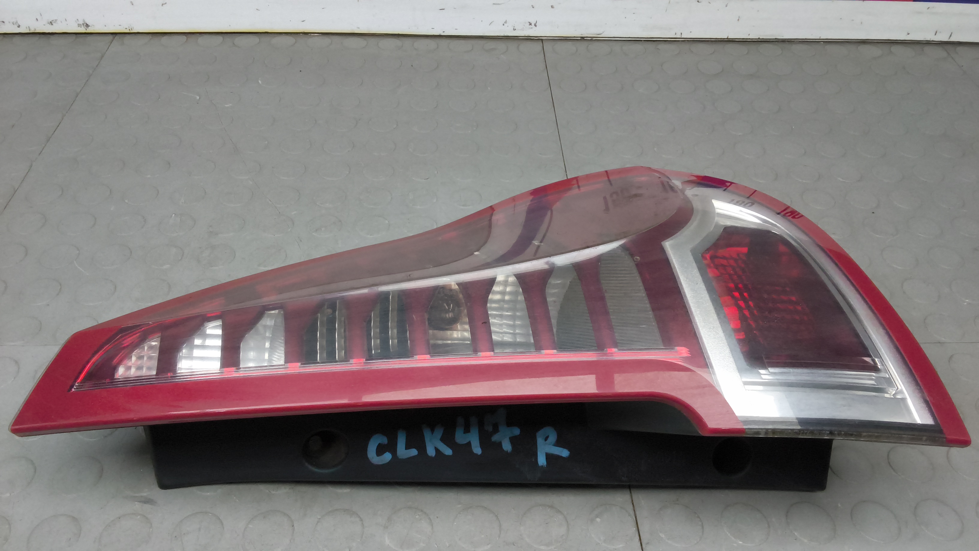 Фонарь задний правый Renault Scenic 3