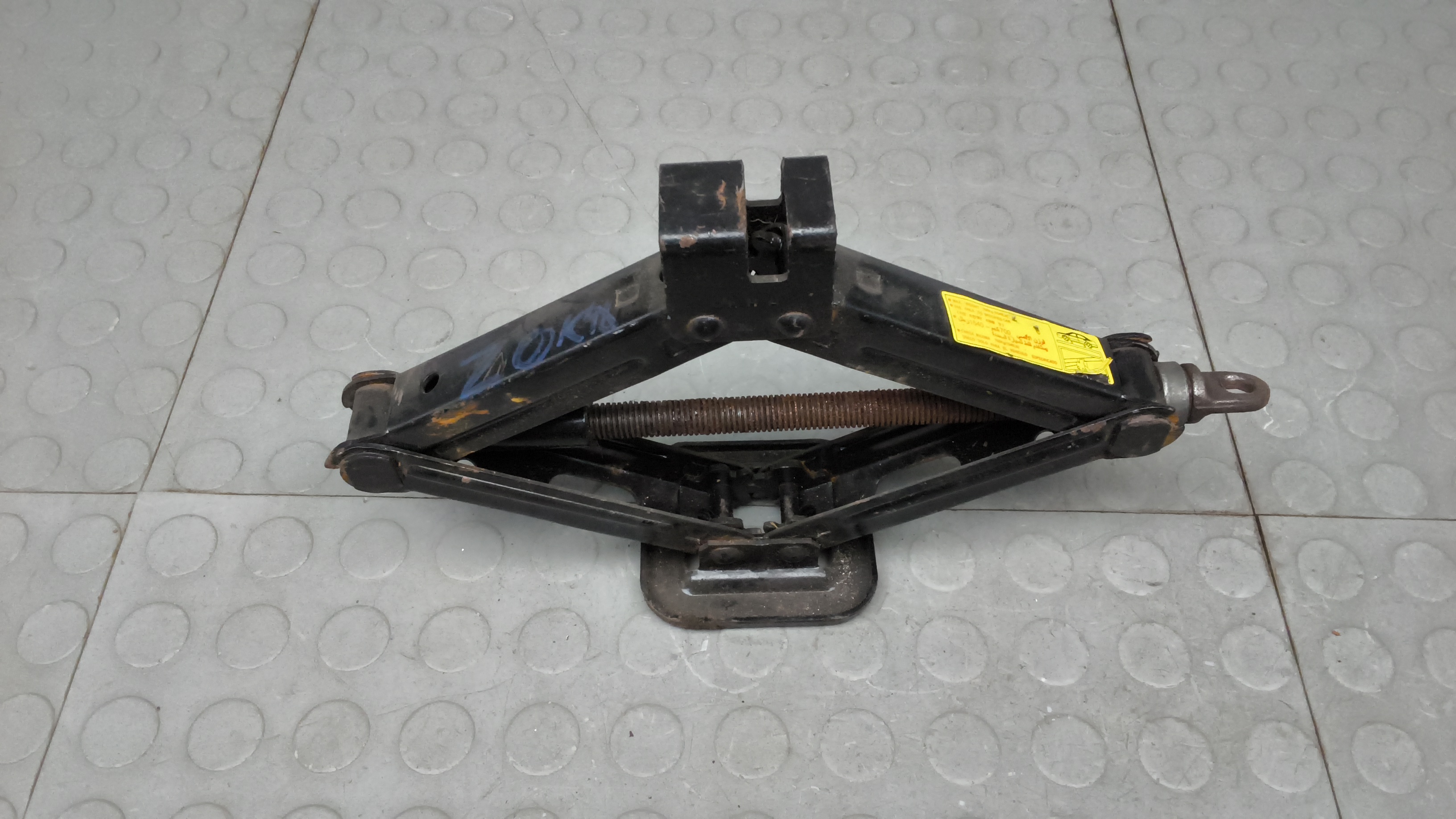 Домкрат Hyundai i10 PA