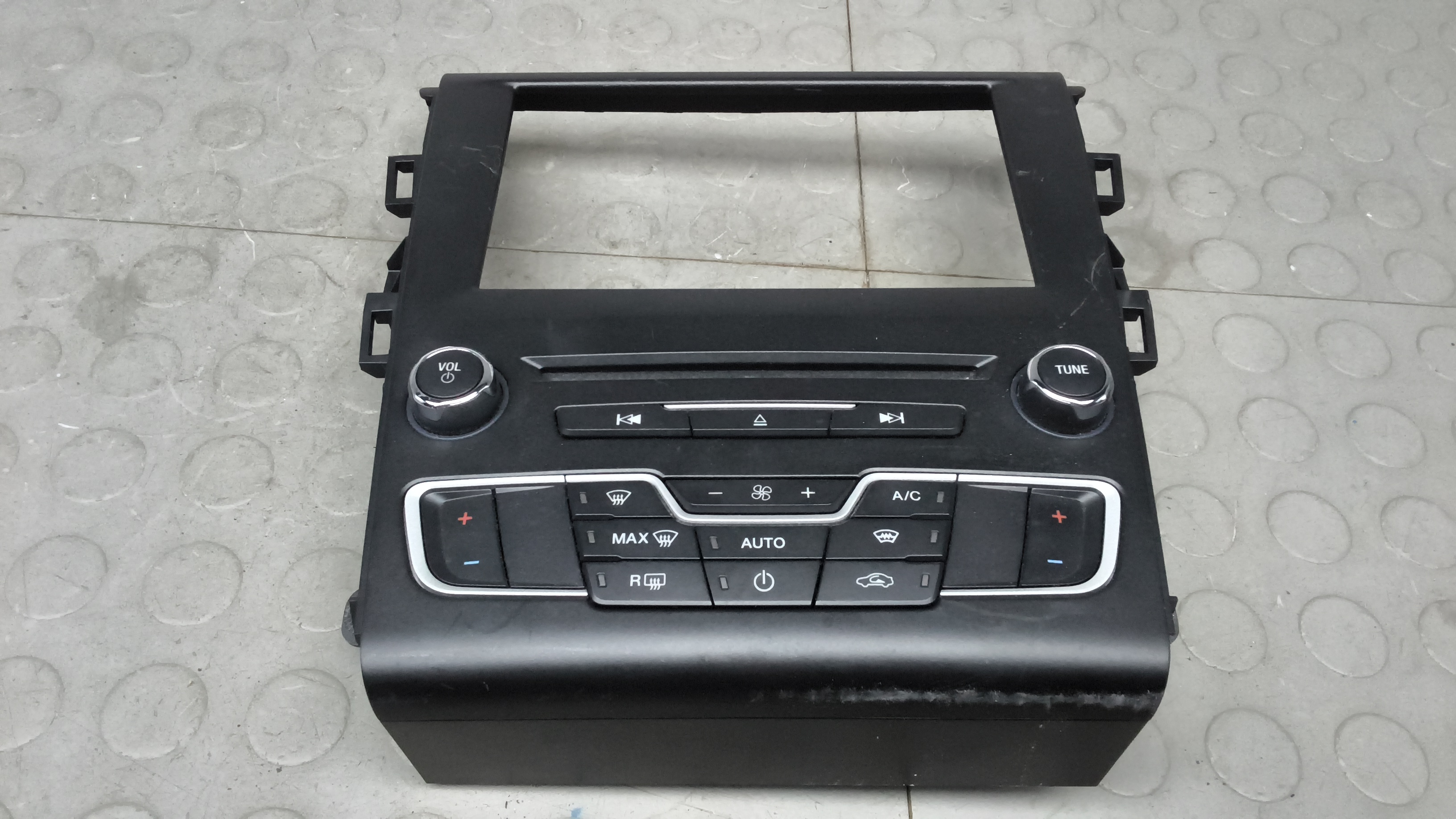 Блок управления печки и климат-контроля Ford Mondeo 5