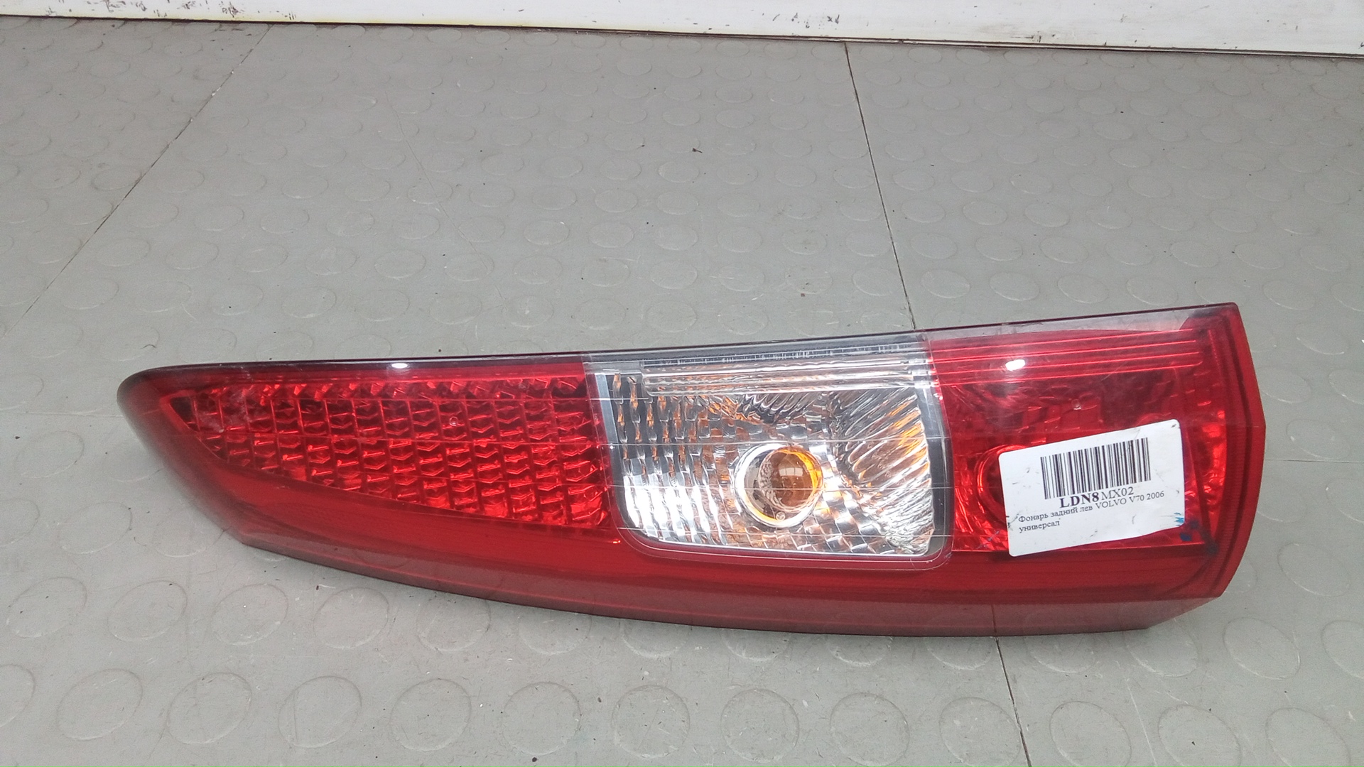 Фонарь задний левый Volvo V70 2