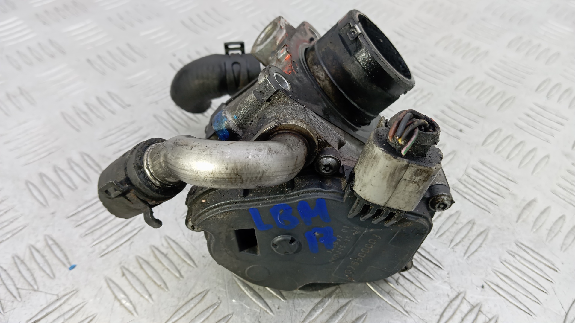 Клапан EGR дизельный Volkswagen Passat